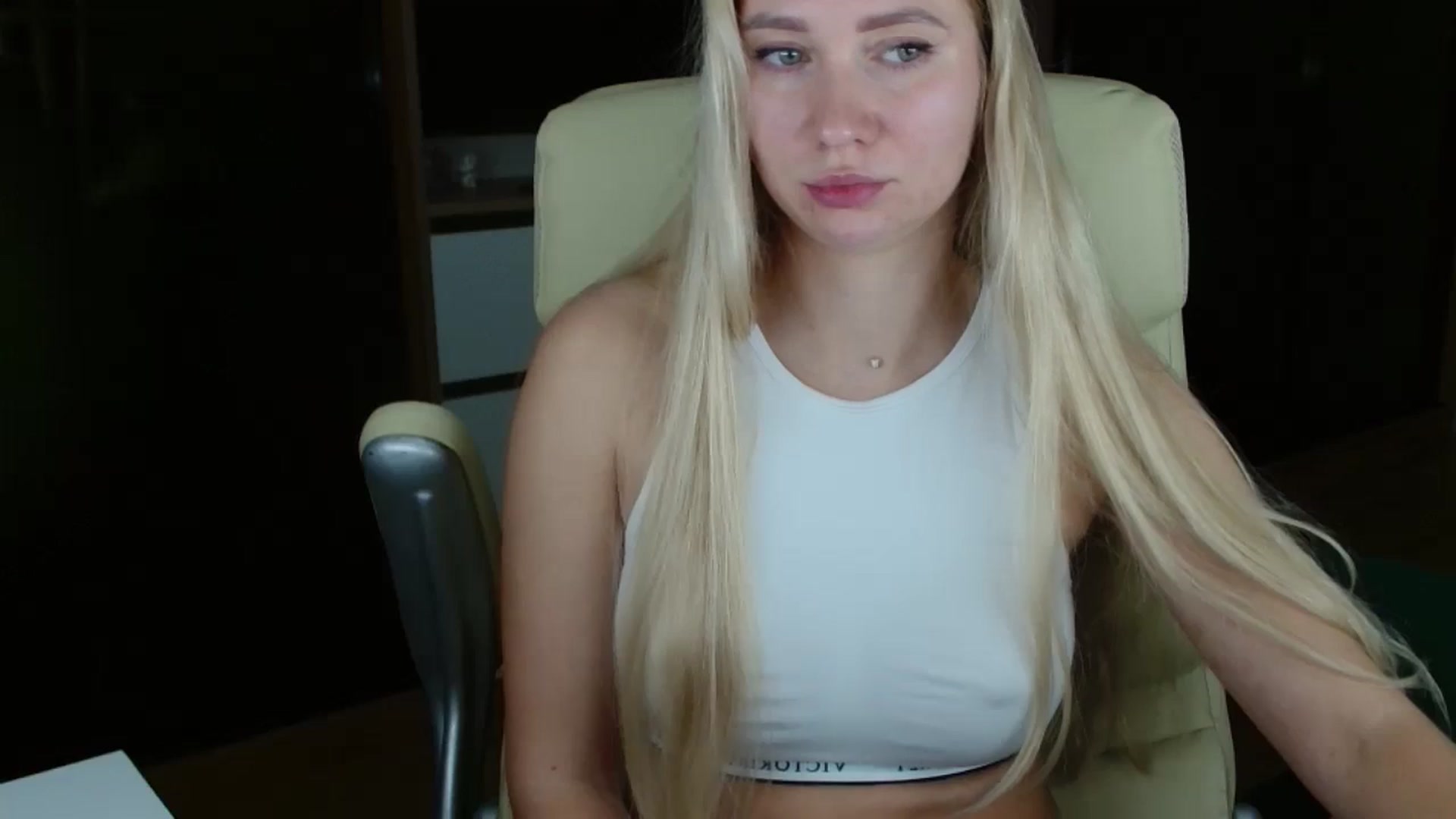 Gallery image thumbnail from Miss_Sylvia's myfreecams stream on, 11/14/2025, 18:42 image 10 of 20