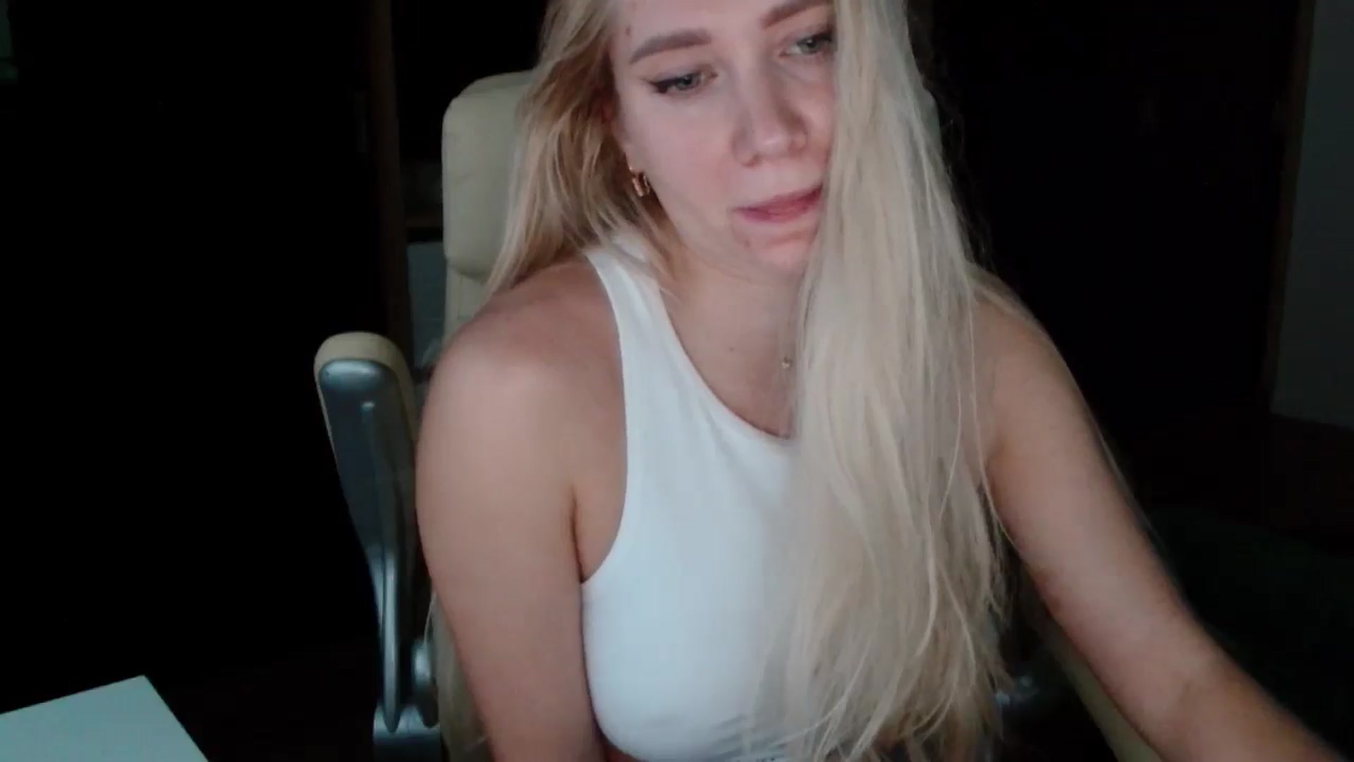 Gallery image thumbnail from Miss_Sylvia's myfreecams stream on, 11/15/2025, 13:47 image 20 of 20
