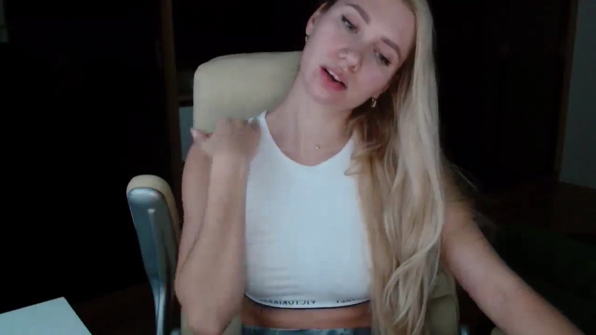 Gallery image thumbnail from Miss_Sylvia's myfreecams stream on, 11/15/2025, 13:47 image 13 of 20