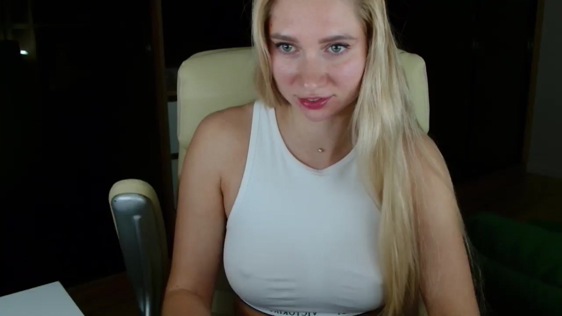 Gallery image thumbnail from Miss_Sylvia's myfreecams stream on, 11/15/2025, 15:44 image 3 of 20