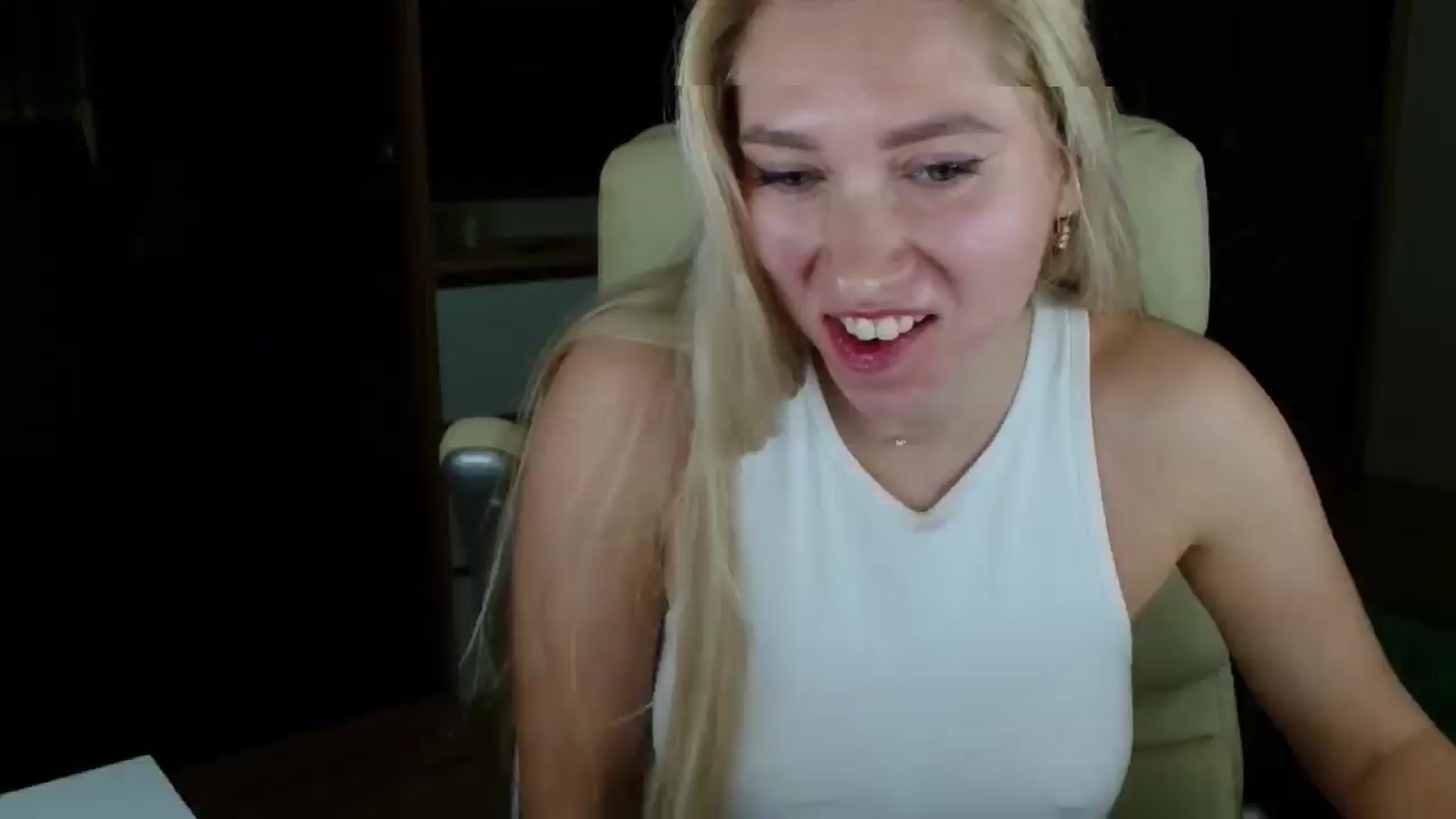 Gallery image thumbnail from Miss_Sylvia's myfreecams stream on, 11/15/2025, 15:44 image 1 of 20