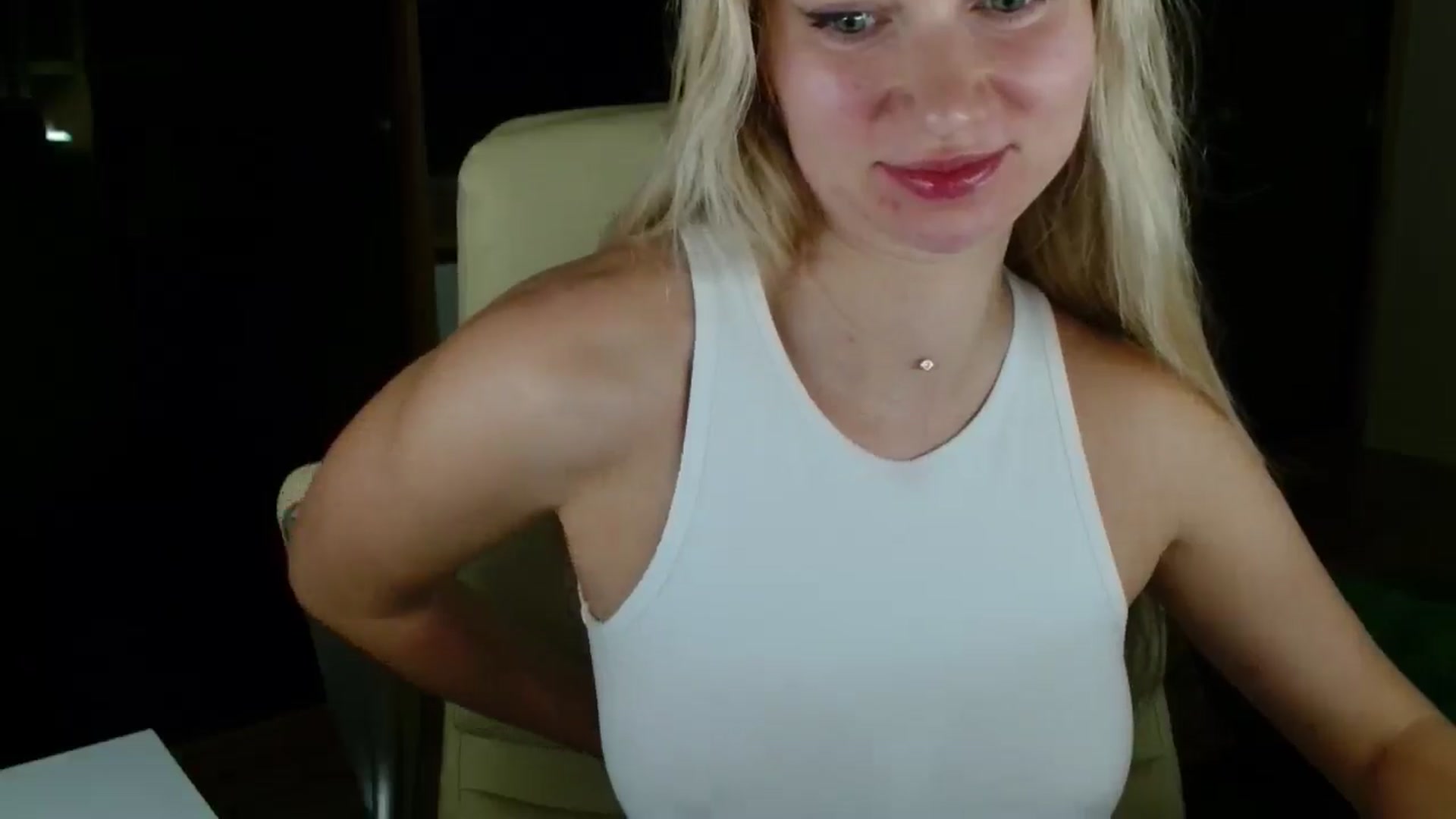 Gallery image thumbnail from Miss_Sylvia's myfreecams stream on, 11/15/2025, 15:44 image 5 of 20