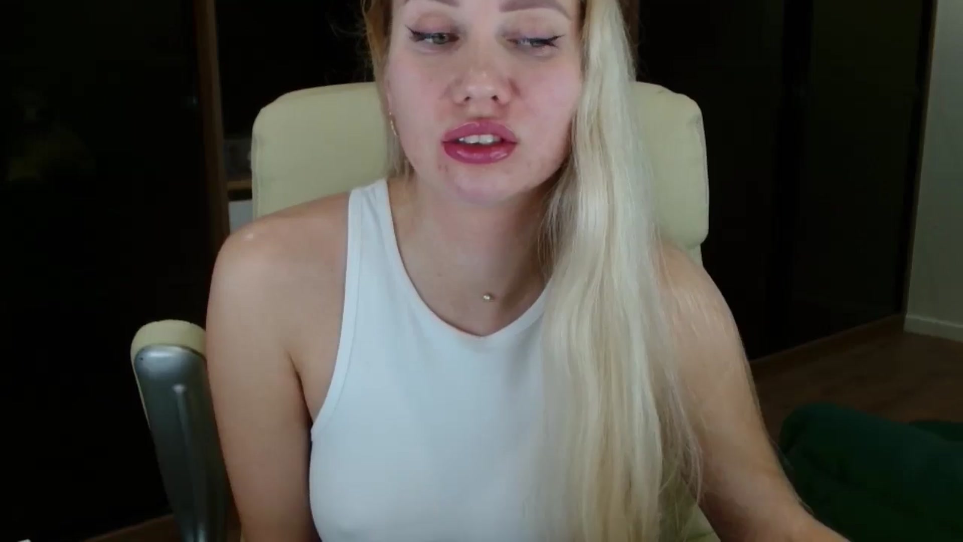 Gallery image thumbnail from Miss_Sylvia's myfreecams stream on, 11/17/2025, 17:47 image 19 of 20