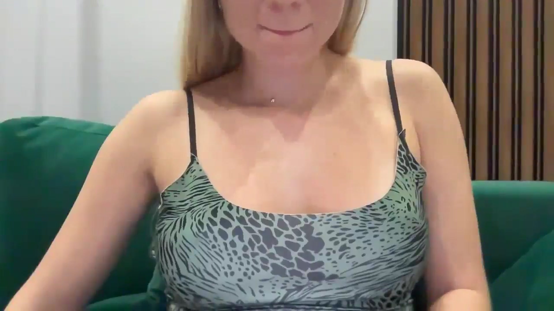 Gallery image thumbnail from Miss_Sylvia's myfreecams stream on, 11/18/2025, 16:11 image 18 of 20