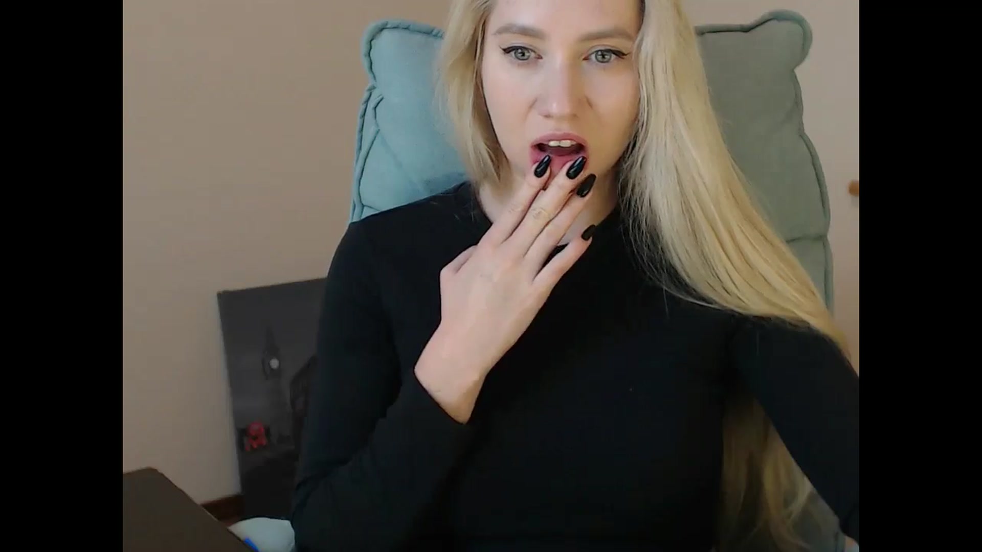 Gallery image thumbnail from Miss_Sylvia's myfreecams stream on, 11/19/2025, 20:54 image 13 of 20