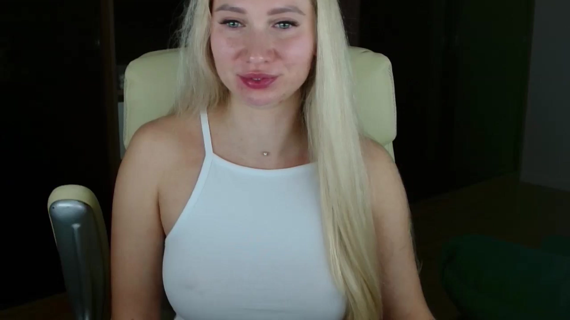 Gallery image thumbnail from Miss_Sylvia's myfreecams stream on, 11/22/2025, 19:21 image 15 of 20