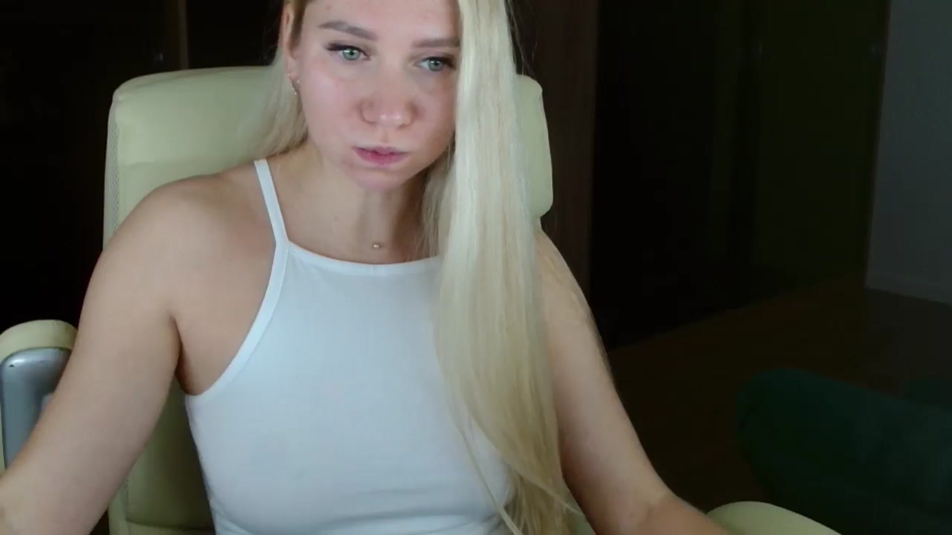 Gallery image thumbnail from Miss_Sylvia's myfreecams stream on, 11/22/2025, 22:21 image 8 of 20
