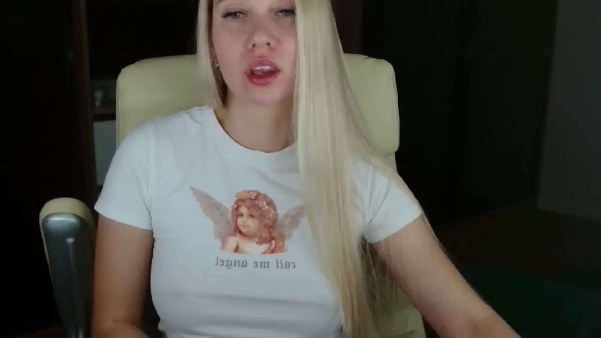 Gallery image thumbnail from Miss_Sylvia's myfreecams stream on, 11/24/2025, 17:32 image 1 of 20