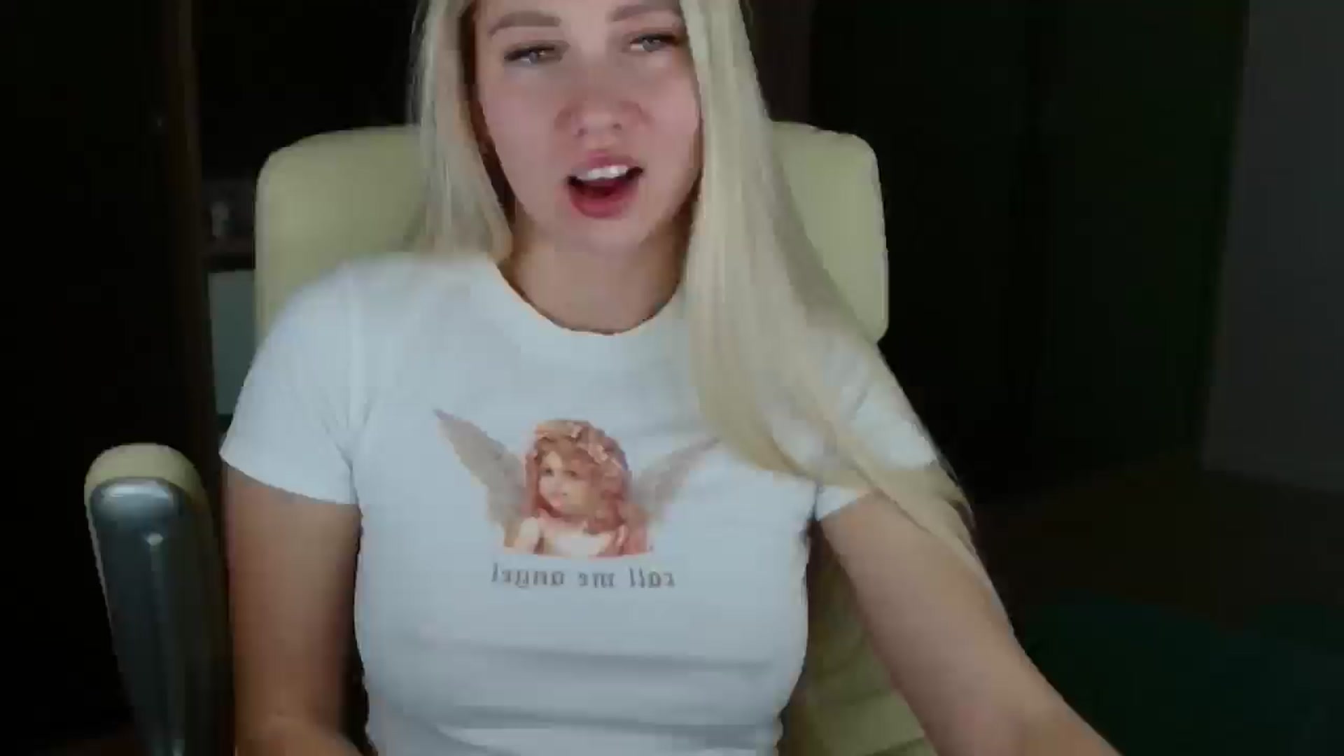 Gallery image thumbnail from Miss_Sylvia's myfreecams stream on, 11/24/2025, 17:32 image 2 of 20