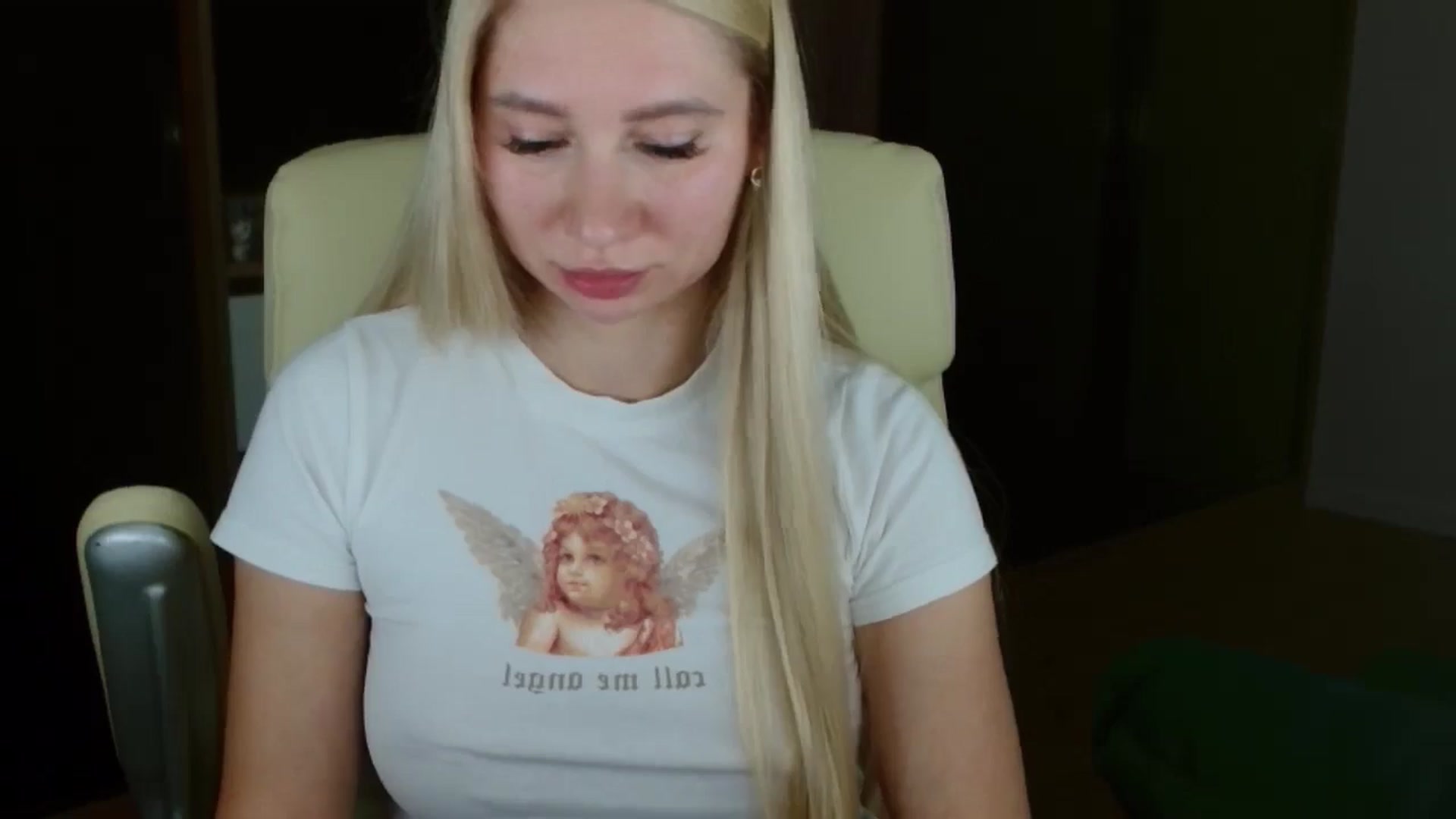 Gallery image thumbnail from Miss_Sylvia's myfreecams stream on, 11/24/2025, 17:32 image 11 of 20