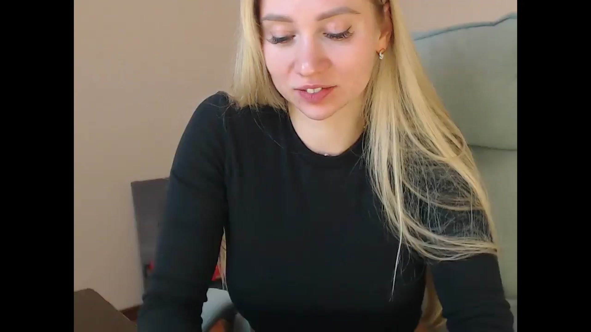 Gallery image thumbnail from Miss_Sylvia's myfreecams stream on, 11/27/2025, 14:09 image 10 of 20
