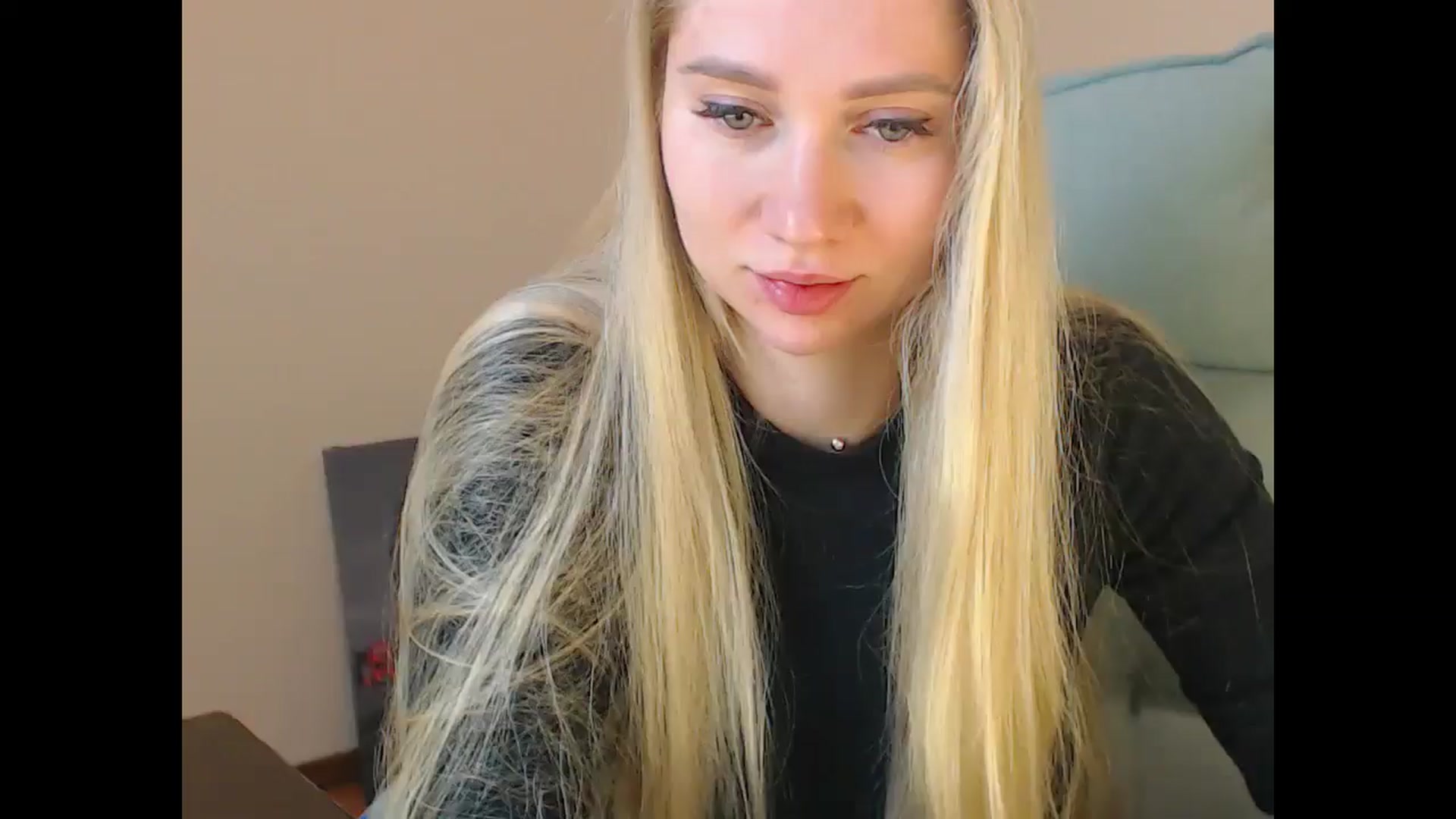 Gallery image thumbnail from Miss_Sylvia's myfreecams stream on, 11/27/2025, 14:09 image 1 of 20