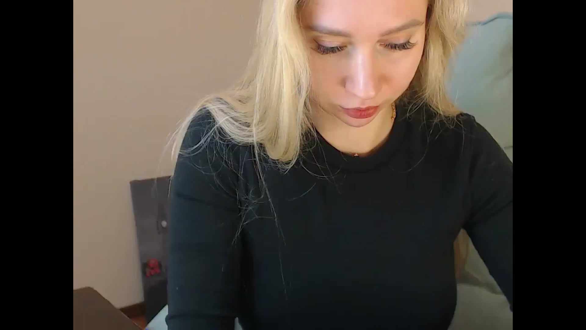 Gallery image thumbnail from Miss_Sylvia's myfreecams stream on, 11/27/2025, 14:09 image 3 of 20