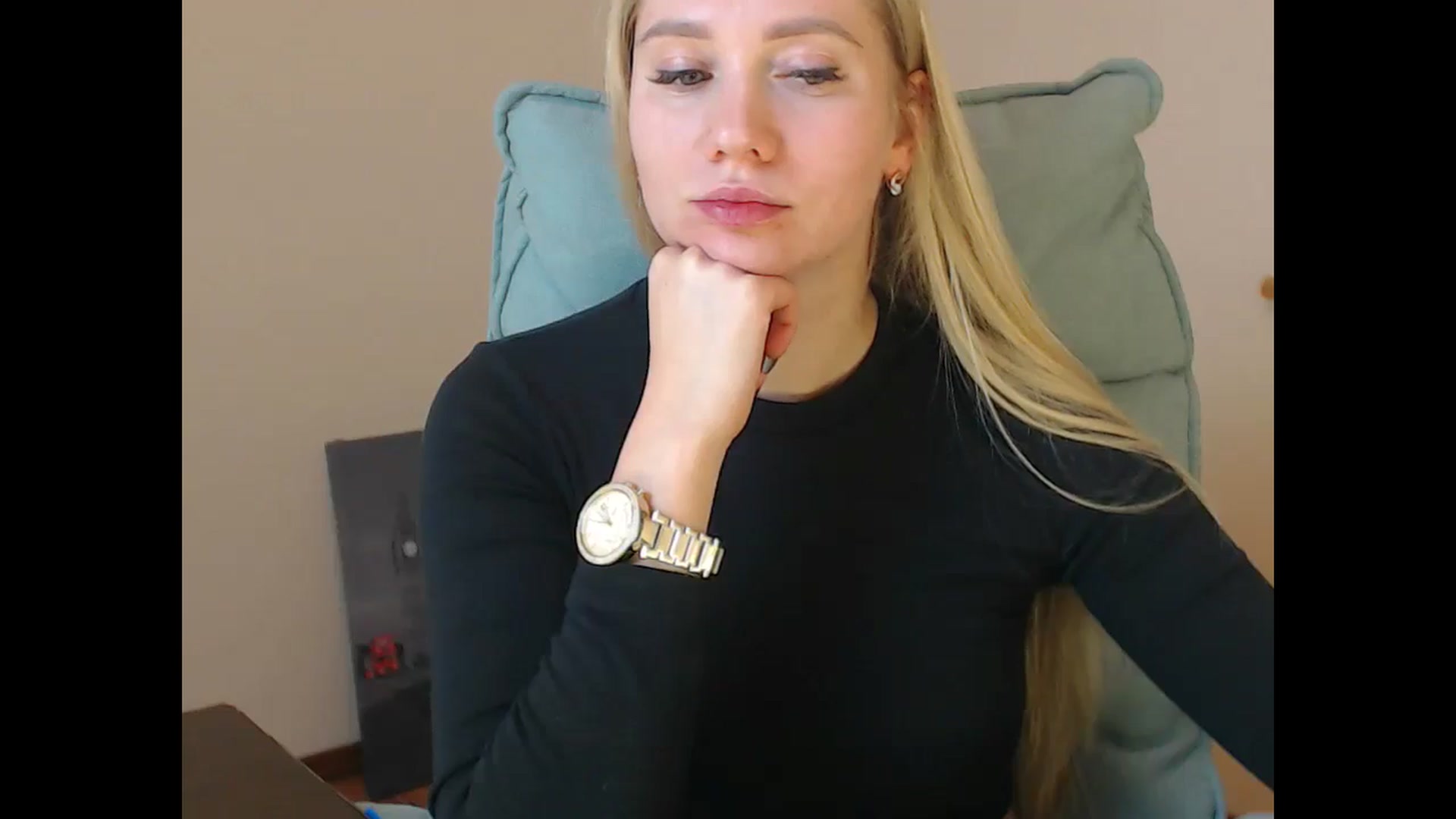 Gallery image thumbnail from Miss_Sylvia's myfreecams stream on, 11/27/2025, 15:45 image 13 of 20