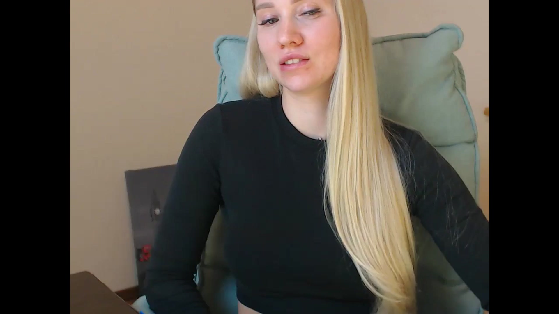Gallery image thumbnail from Miss_Sylvia's myfreecams stream on, 11/27/2025, 15:45 image 8 of 20