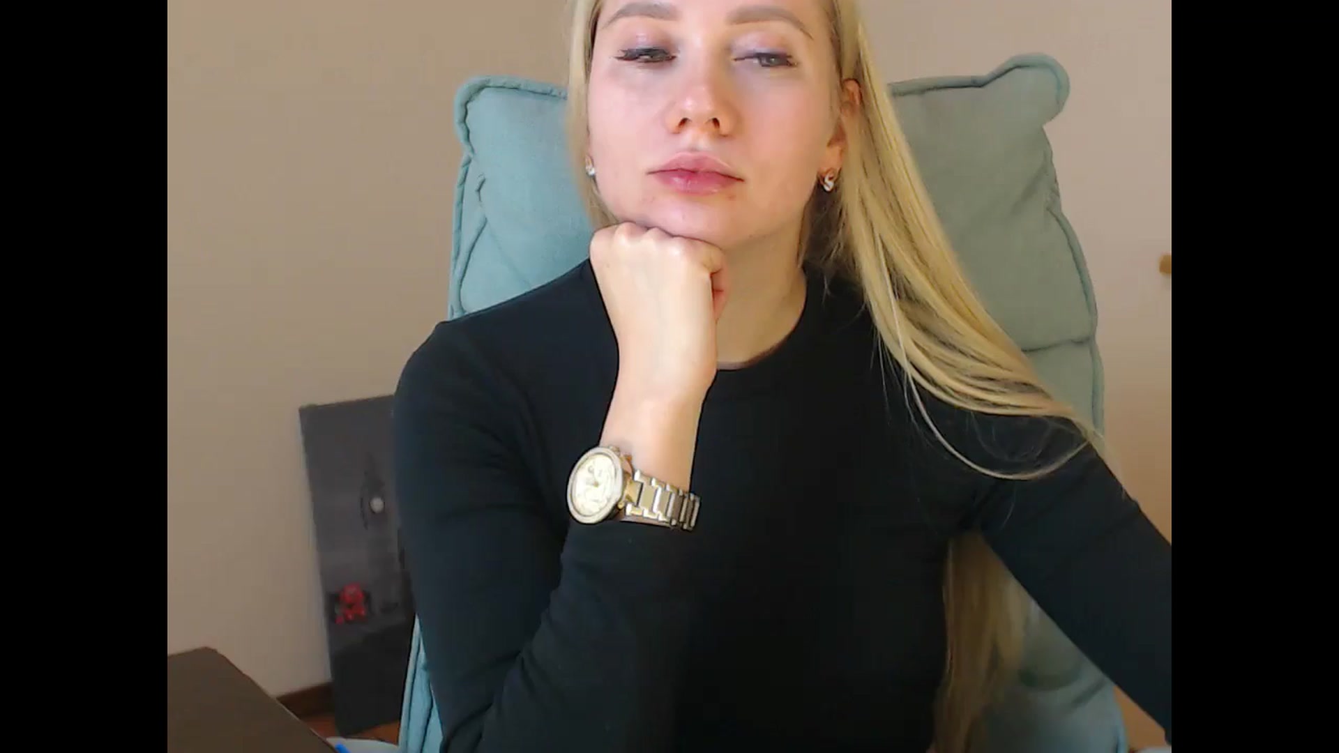 Gallery image thumbnail from Miss_Sylvia's myfreecams stream on, 11/27/2025, 15:45 image 14 of 20