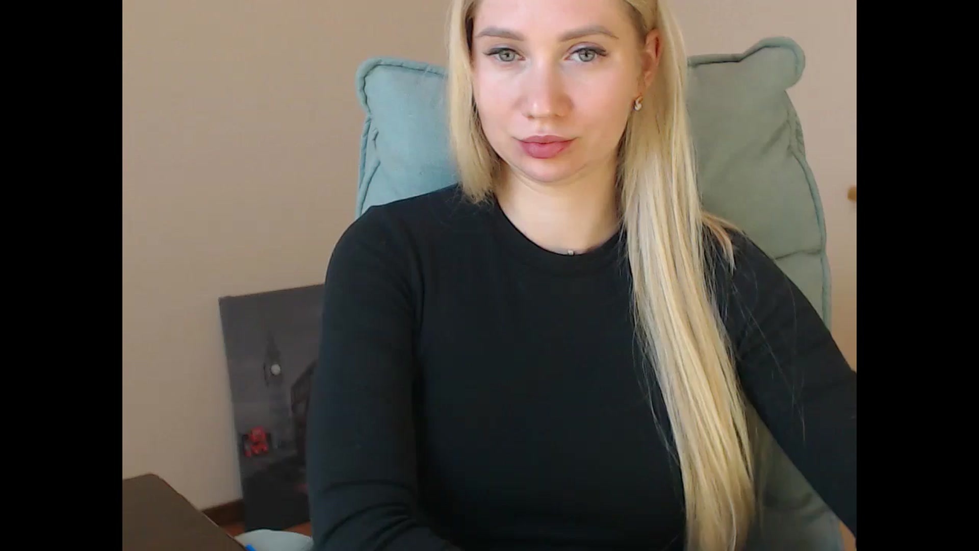 Gallery image thumbnail from Miss_Sylvia's myfreecams stream on, 11/27/2025, 15:45 image 19 of 20