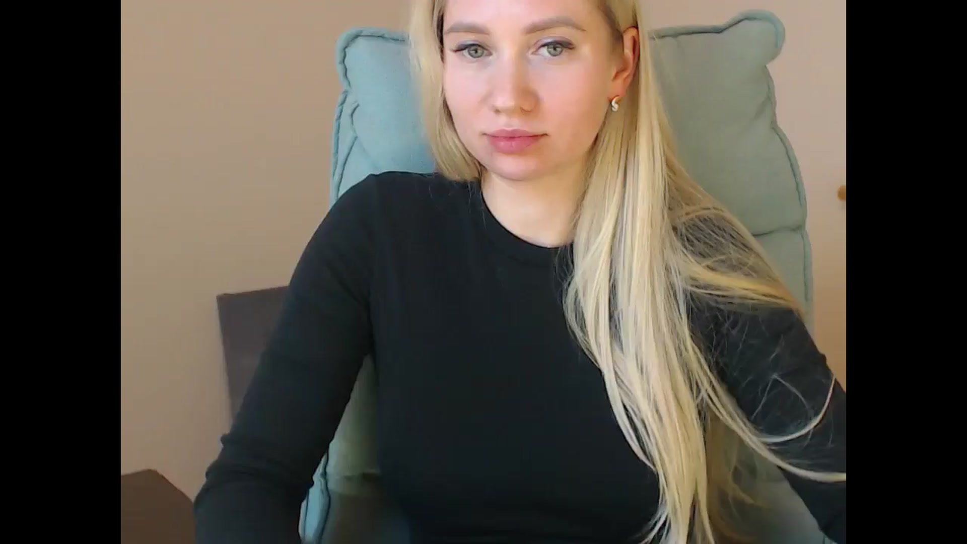 Gallery image thumbnail from Miss_Sylvia's myfreecams stream on, 11/27/2025, 17:20 image 1 of 20