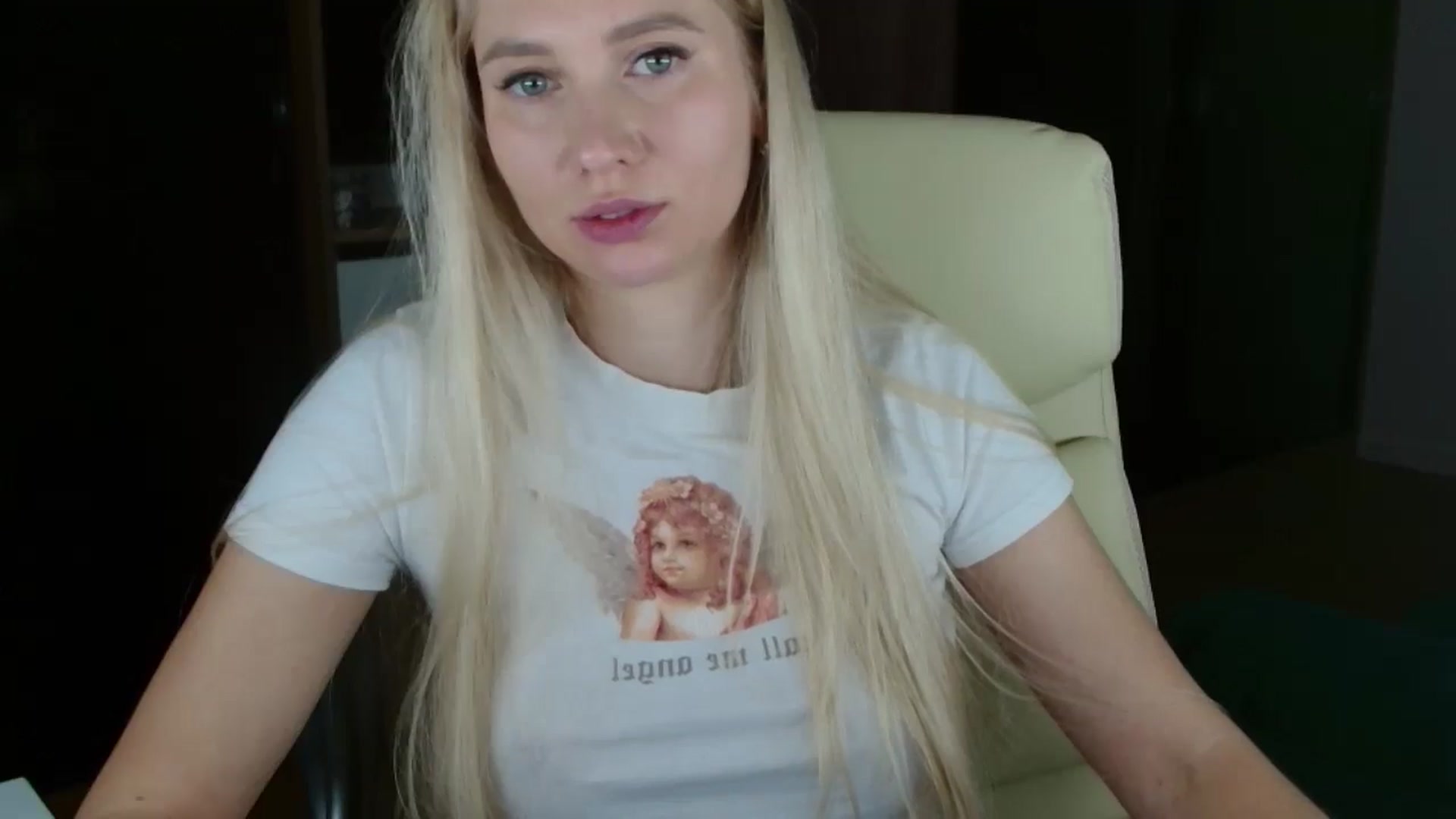 Gallery image thumbnail from Miss_Sylvia's myfreecams stream on, 12/01/2025, 19:16 image 5 of 20
