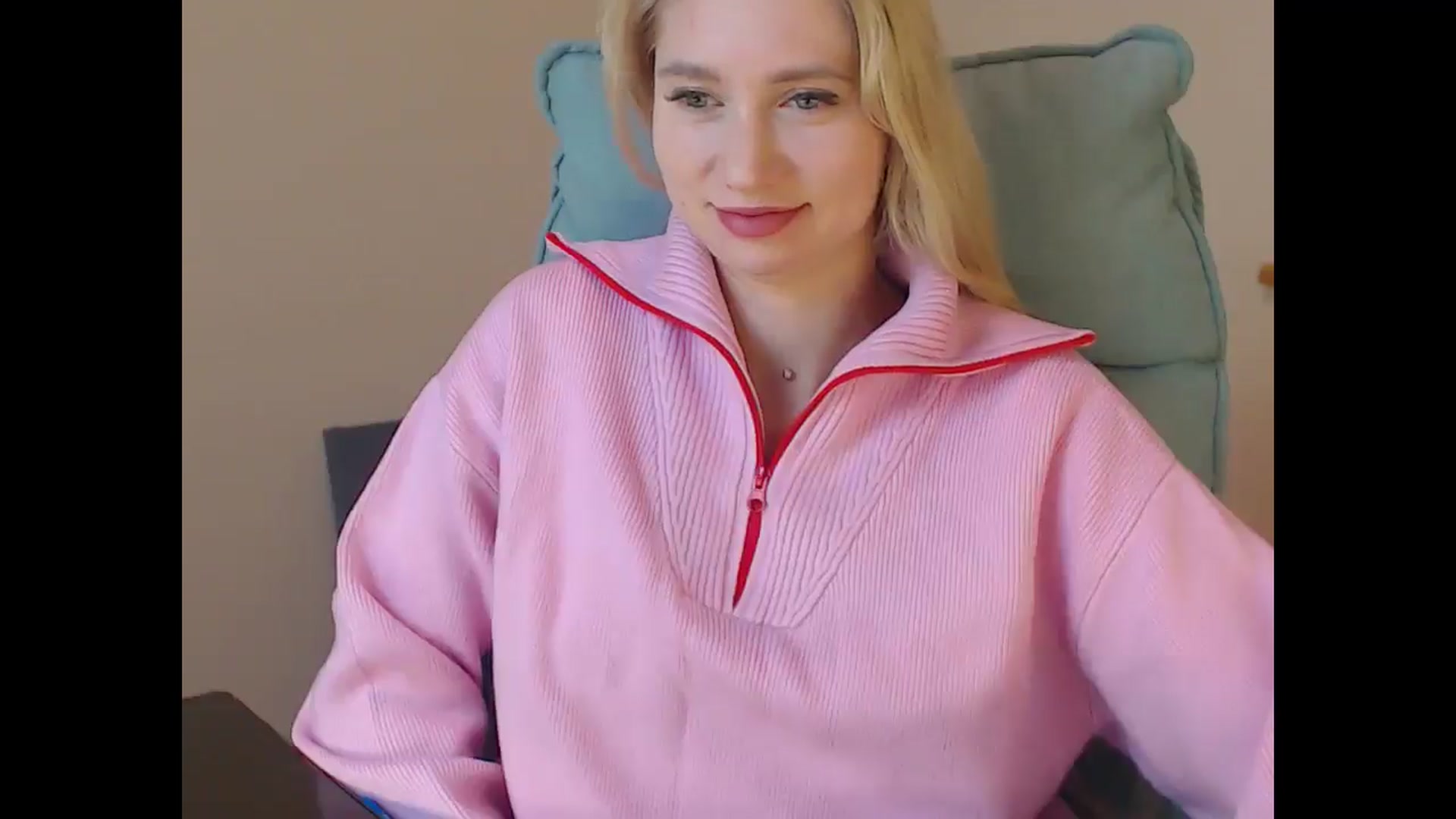 Gallery image thumbnail from Miss_Sylvia's myfreecams stream on, 12/18/2025, 15:38 image 14 of 20