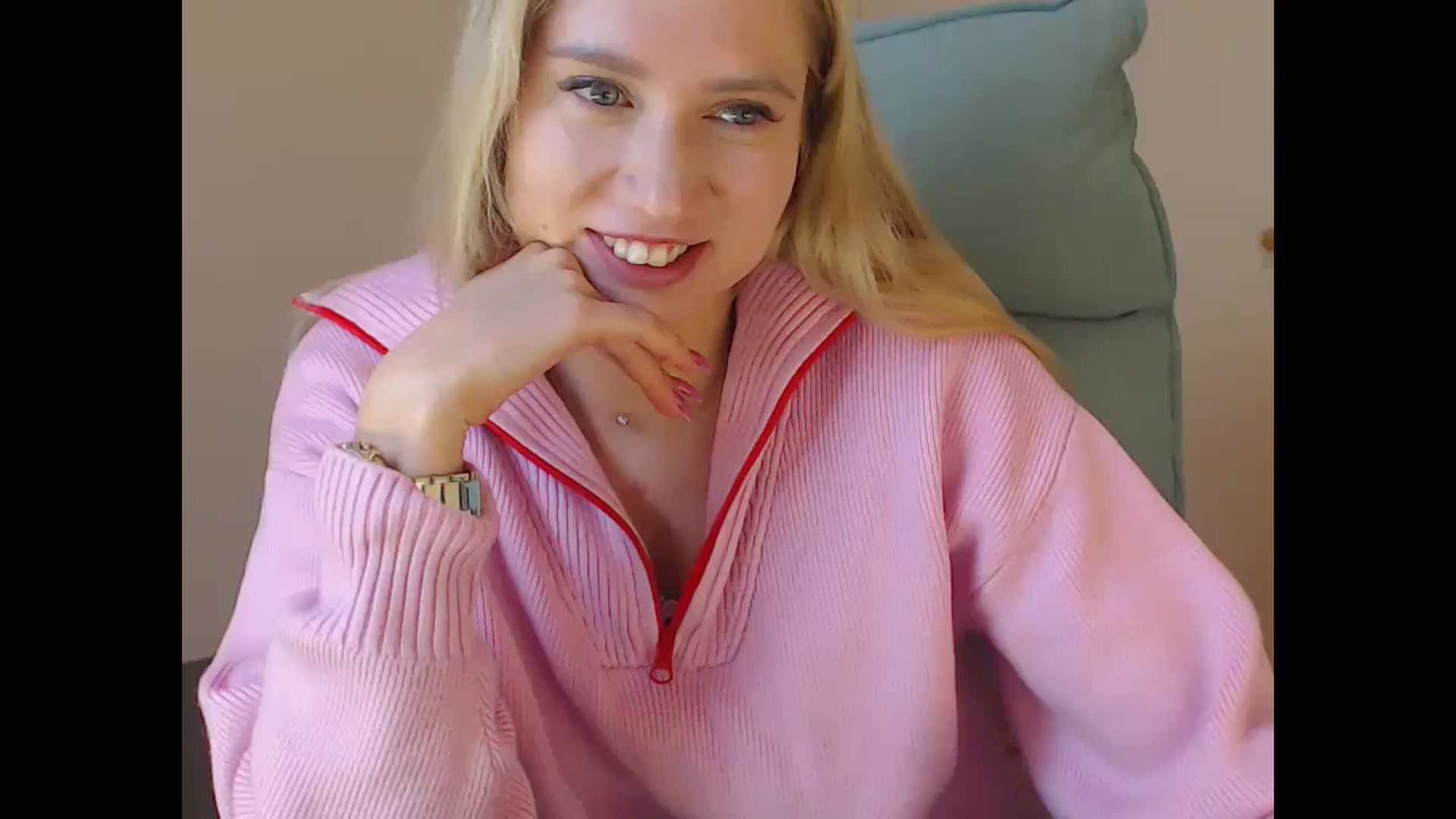 Gallery image thumbnail from Miss_Sylvia's myfreecams stream on, 12/18/2025, 18:00 image 1 of 20