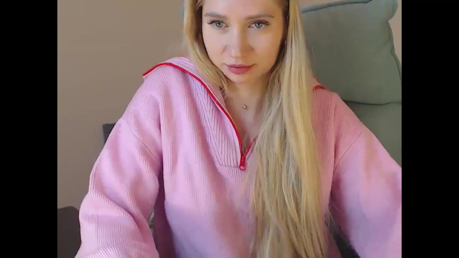 Gallery image thumbnail from Miss_Sylvia's myfreecams stream on, 12/18/2025, 18:00 image 8 of 20