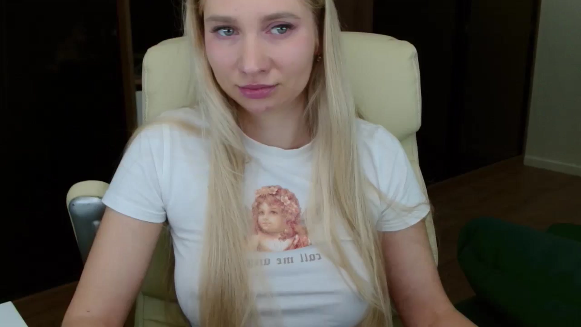 Gallery image thumbnail from Miss_Sylvia's myfreecams stream on, 12/26/2025, 16:04 image 1 of 20