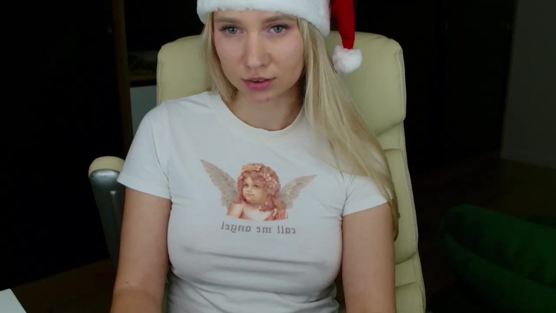 Gallery image thumbnail from Miss_Sylvia's myfreecams stream on, 12/26/2025, 16:59 image 16 of 20