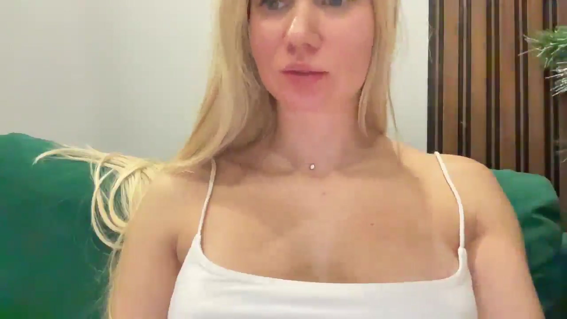 Gallery image thumbnail from Miss_Sylvia's myfreecams stream on, 12/27/2025, 15:21 image 19 of 20