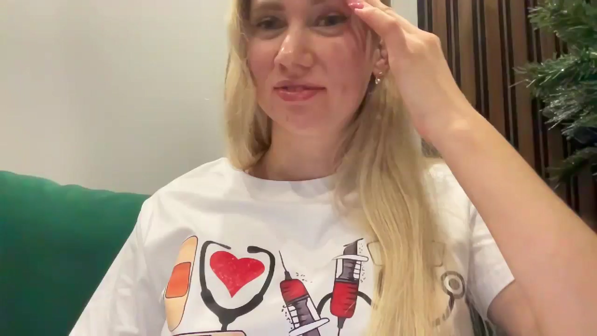 Gallery image thumbnail from Miss_Sylvia's myfreecams stream on, 12/28/2025, 21:41 image 3 of 20