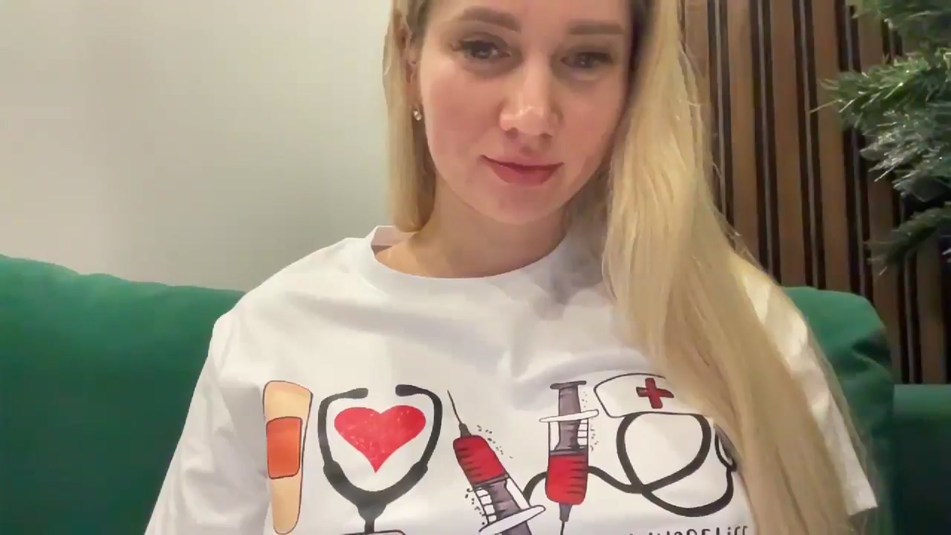 Gallery image thumbnail from Miss_Sylvia's myfreecams stream on, 12/28/2025, 21:41 image 5 of 20