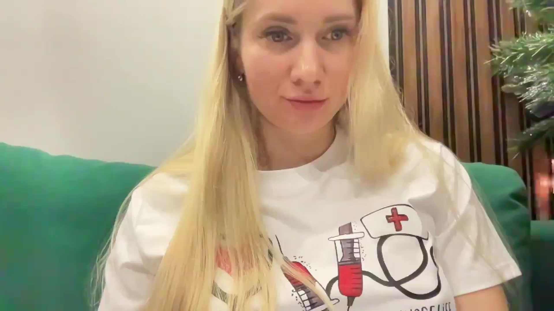 Gallery image thumbnail from Miss_Sylvia's myfreecams stream on, 12/28/2025, 23:13 image 6 of 20