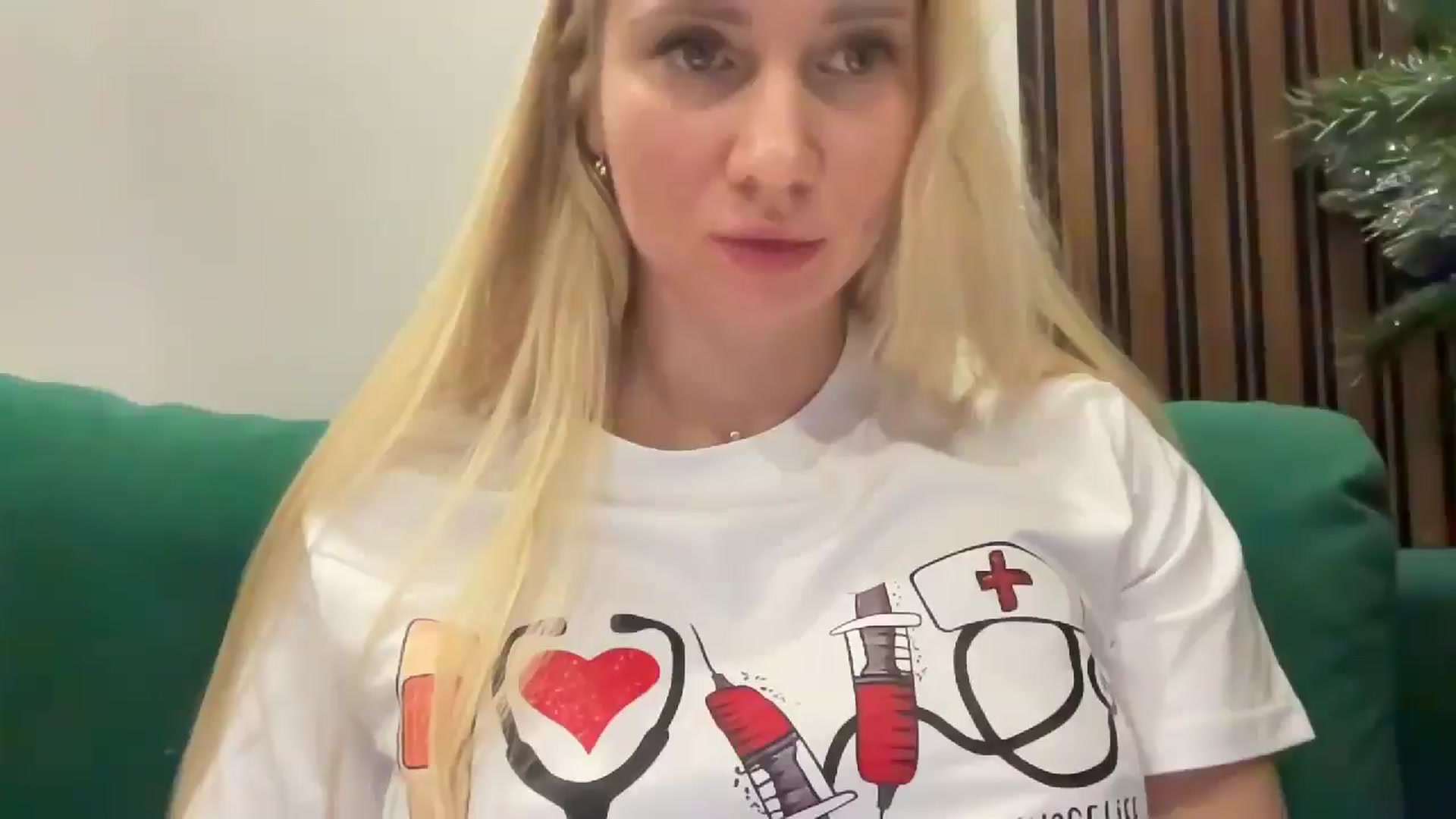 Gallery image thumbnail from Miss_Sylvia's myfreecams stream on, 12/28/2025, 23:13 image 1 of 20