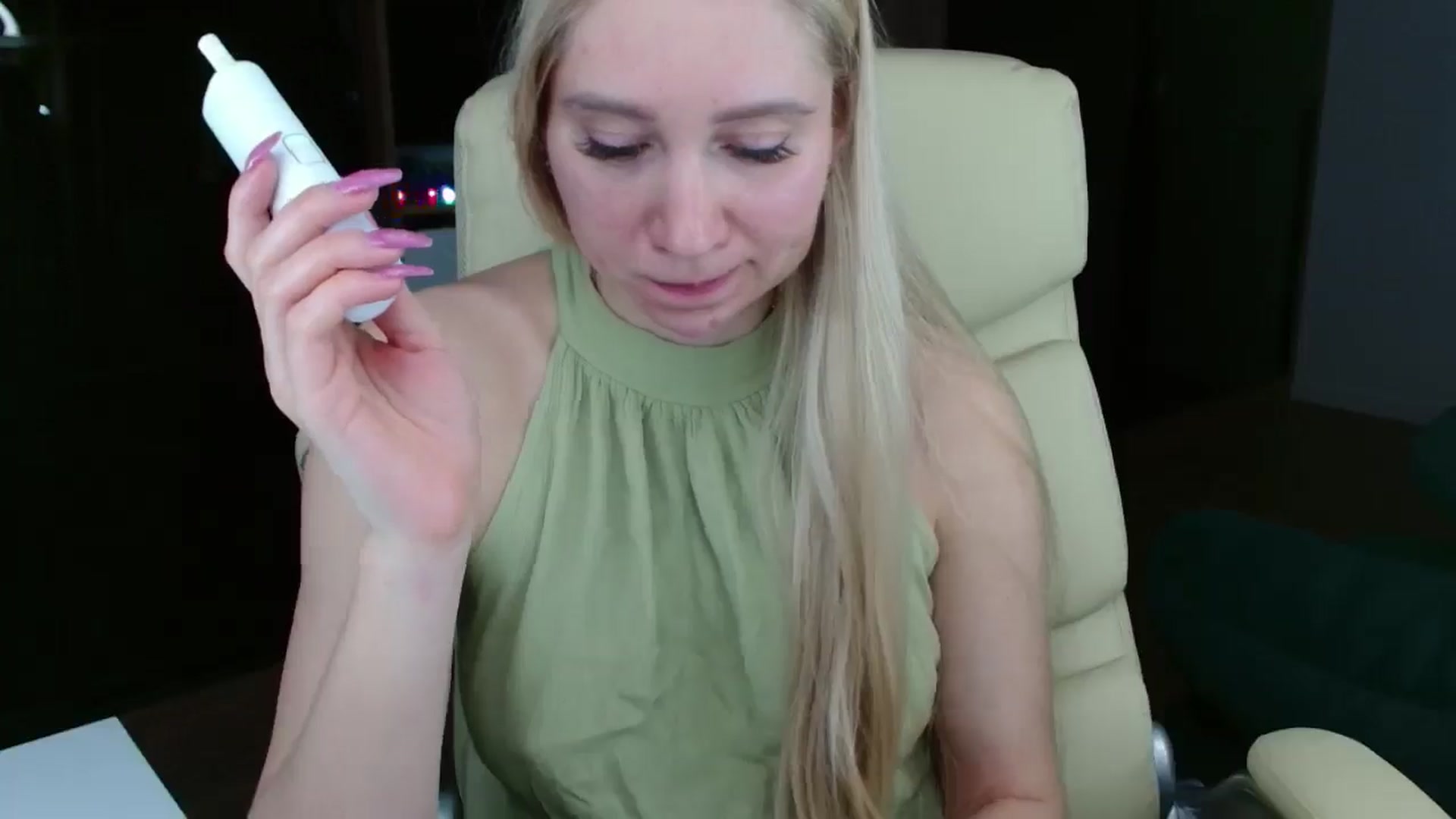 Gallery image thumbnail from Miss_Sylvia's myfreecams stream on, 12/29/2025, 17:26 image 3 of 20