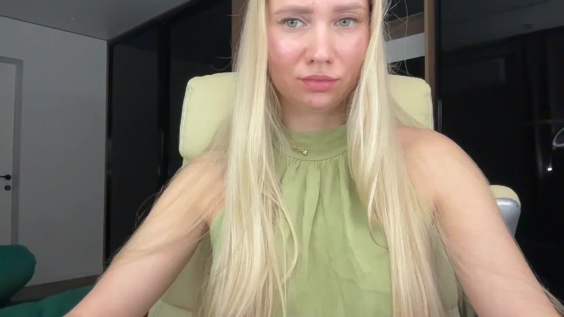 Gallery image thumbnail from Miss_Sylvia's myfreecams stream on, 12/29/2025, 19:12 image 2 of 20