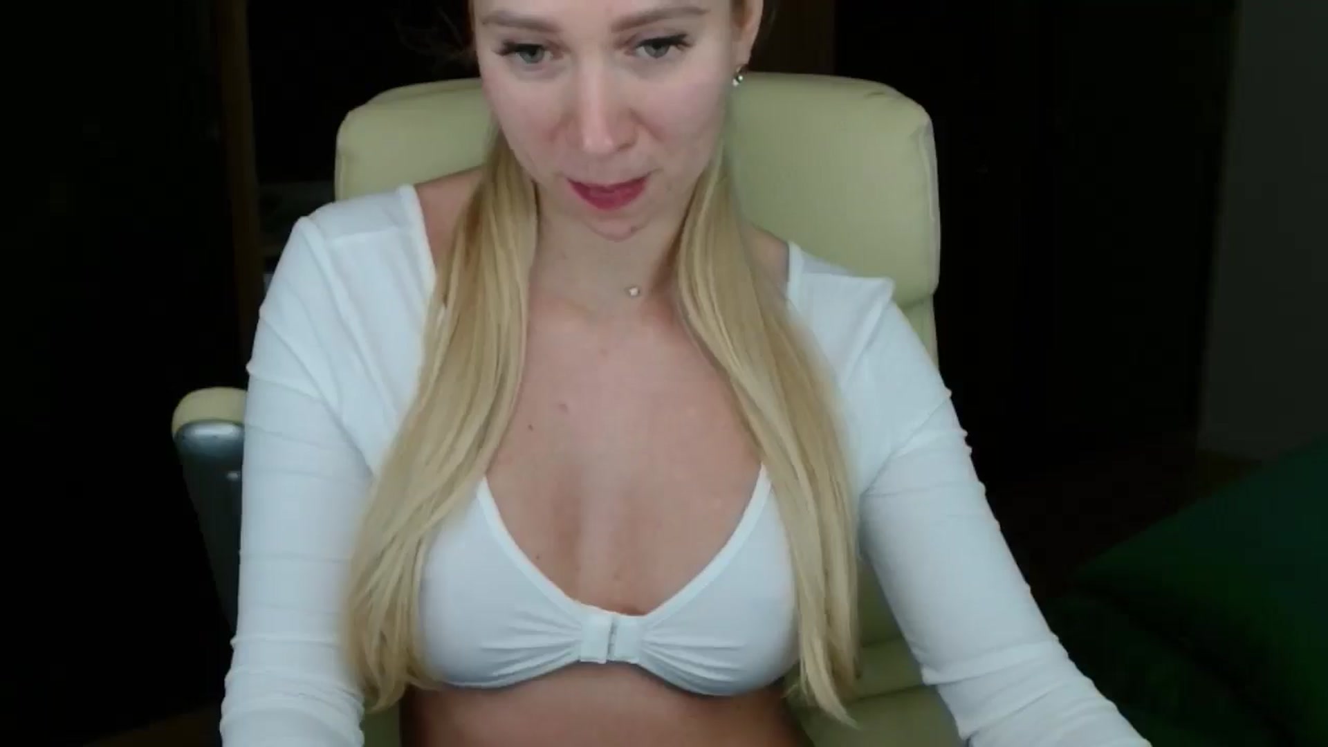 Gallery image thumbnail from Miss_Sylvia's myfreecams stream on, 12/30/2025, 15:55 image 3 of 20