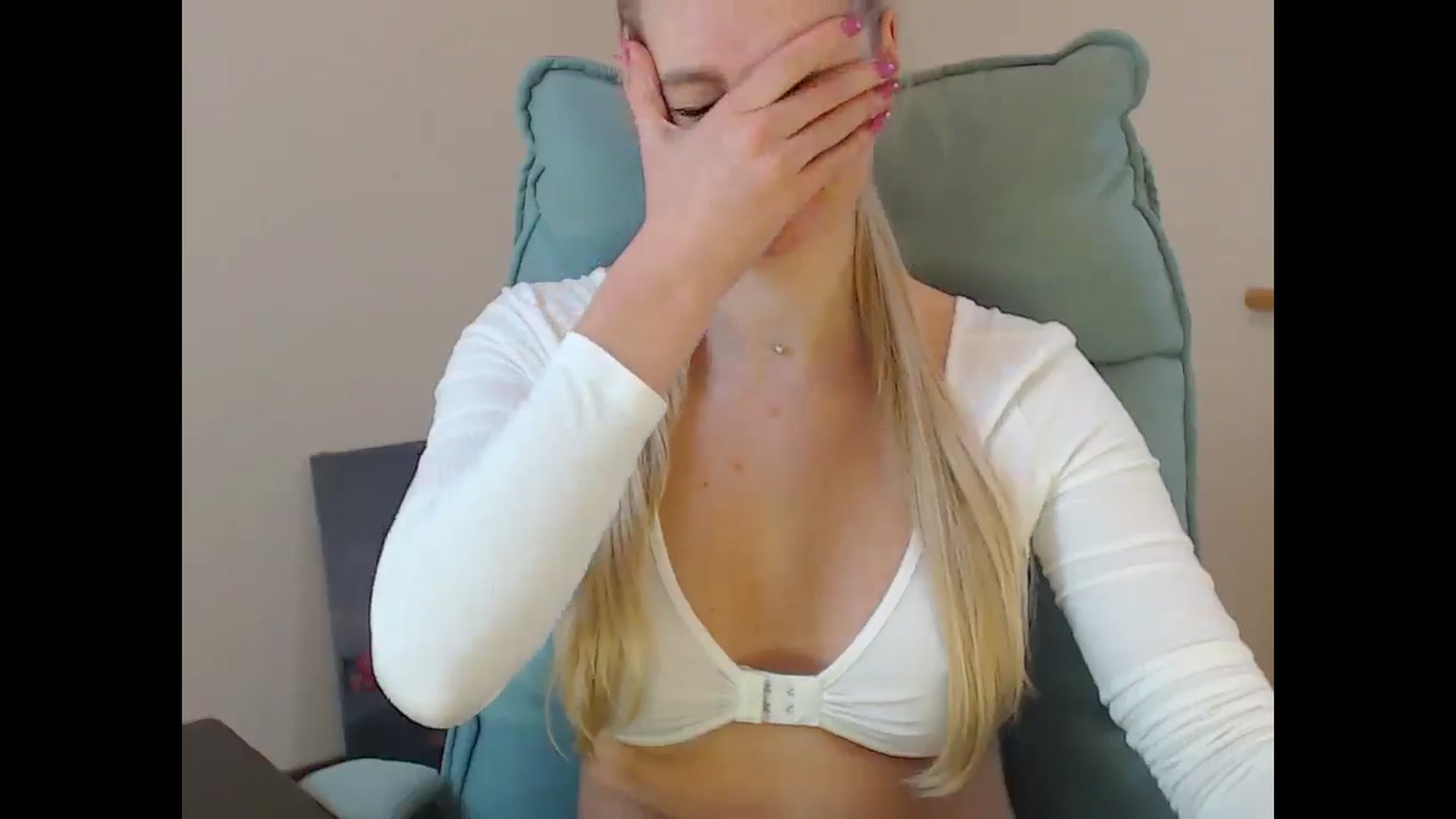 Gallery image thumbnail from Miss_Sylvia's myfreecams stream on, 12/30/2025, 21:17 image 20 of 20