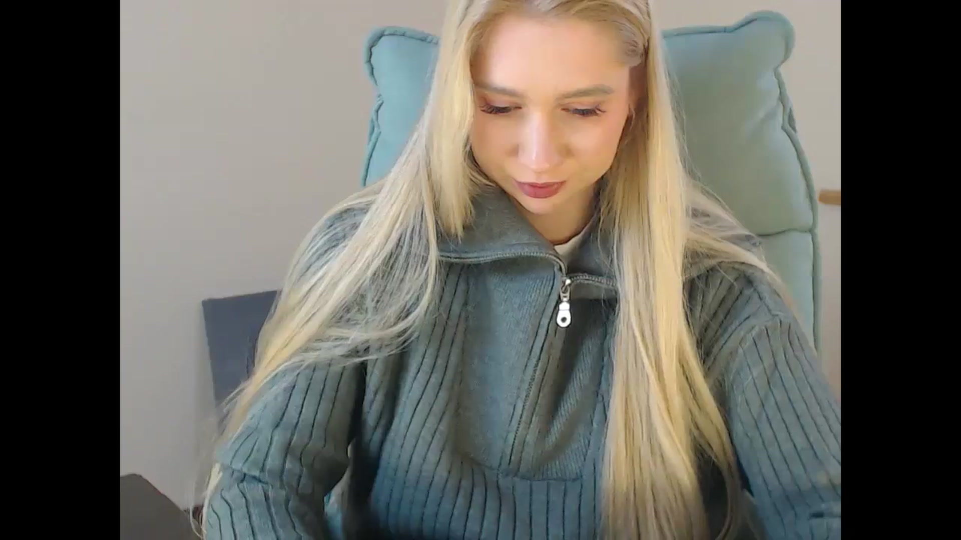 Gallery image thumbnail from Miss_Sylvia's myfreecams stream on, 01/01/2026, 18:06 image 4 of 20