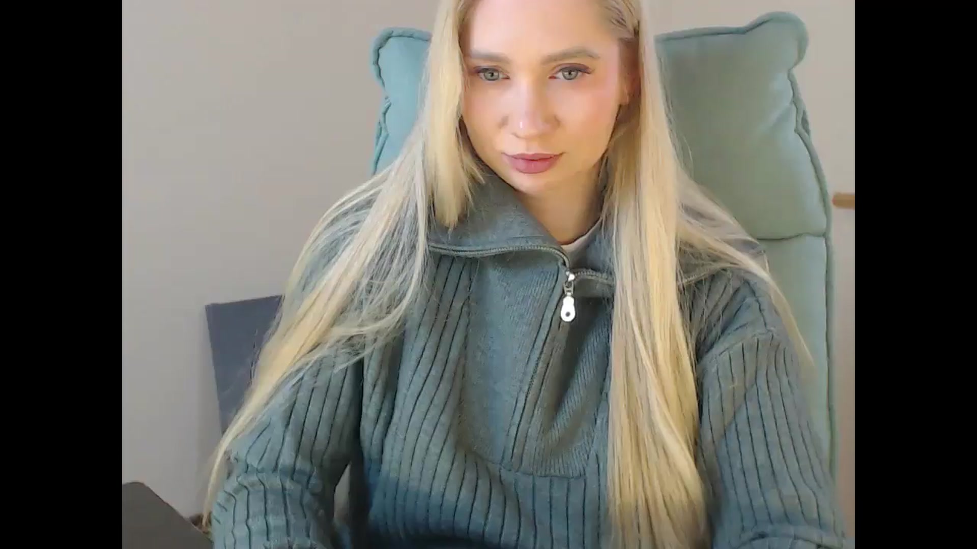 Gallery image thumbnail from Miss_Sylvia's myfreecams stream on, 01/01/2026, 18:06 image 7 of 20