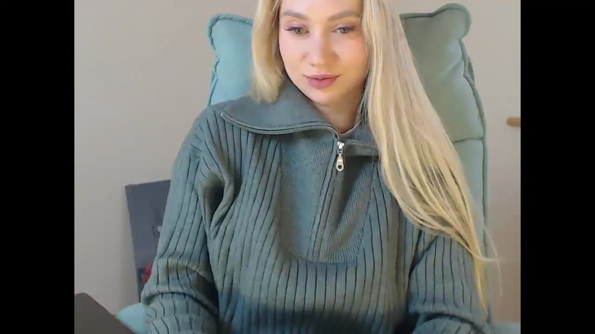 Gallery image thumbnail from Miss_Sylvia's myfreecams stream on, 01/01/2026, 18:06 image 14 of 20