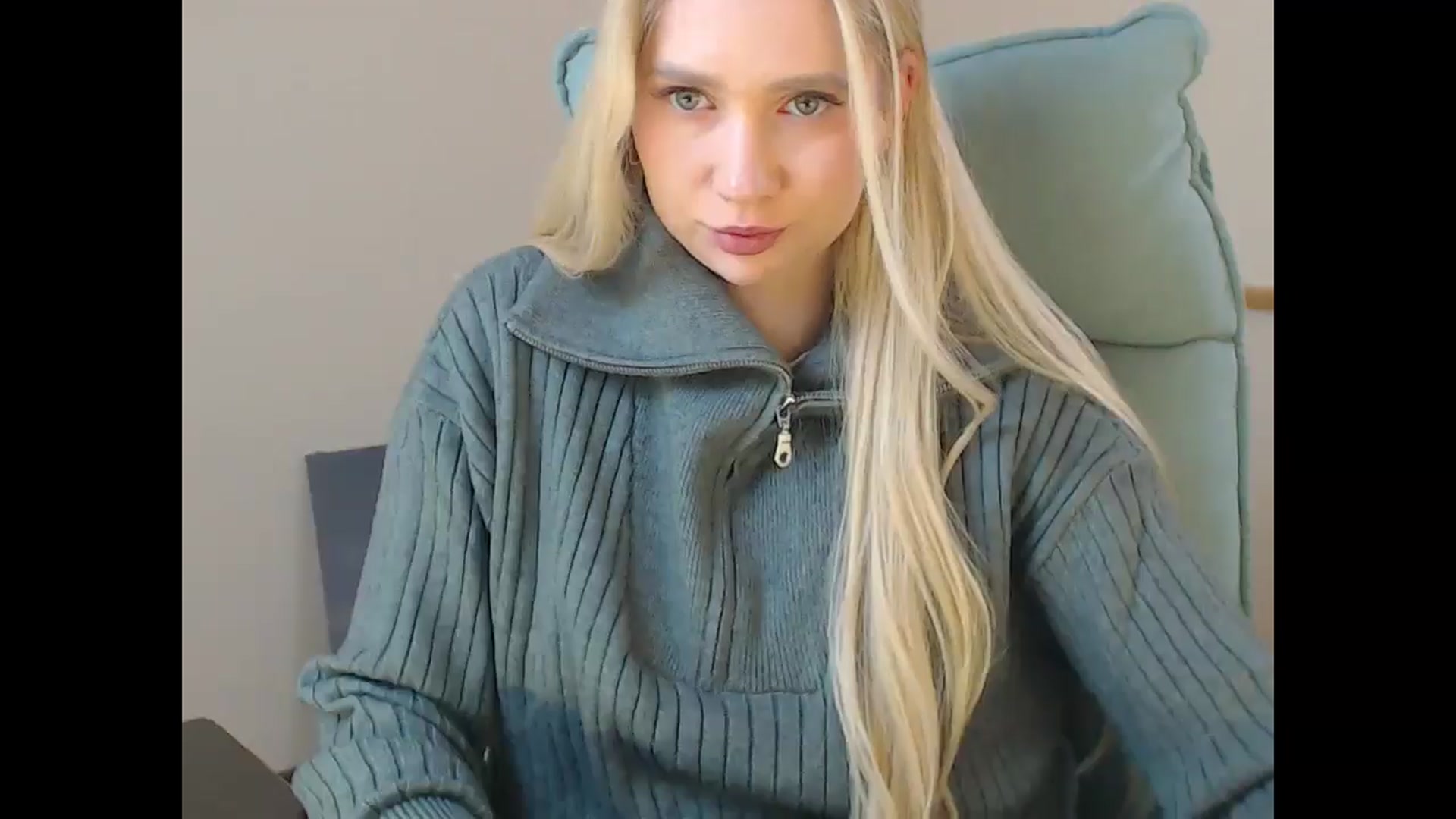 Gallery image thumbnail from Miss_Sylvia's myfreecams stream on, 01/01/2026, 19:32 image 12 of 20