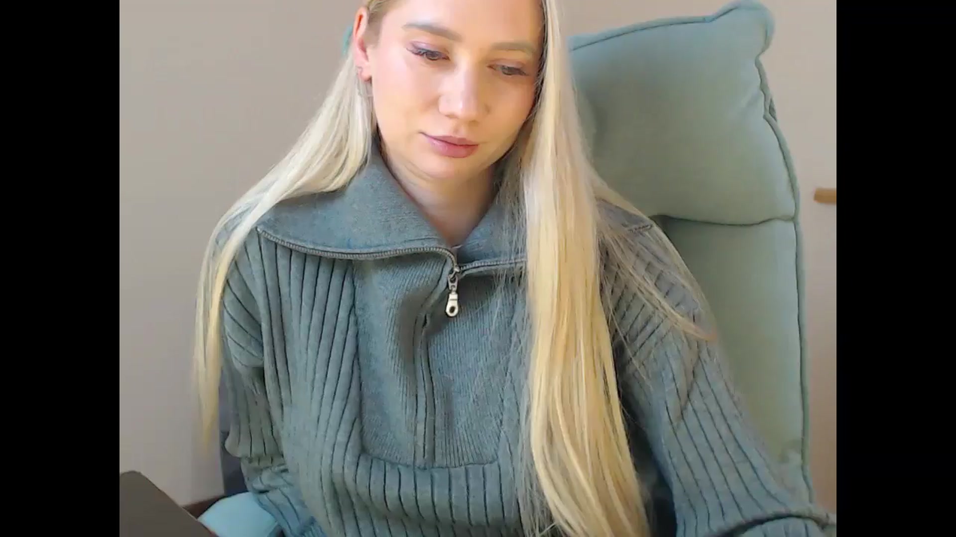 Gallery image thumbnail from Miss_Sylvia's myfreecams stream on, 01/01/2026, 19:32 image 5 of 20