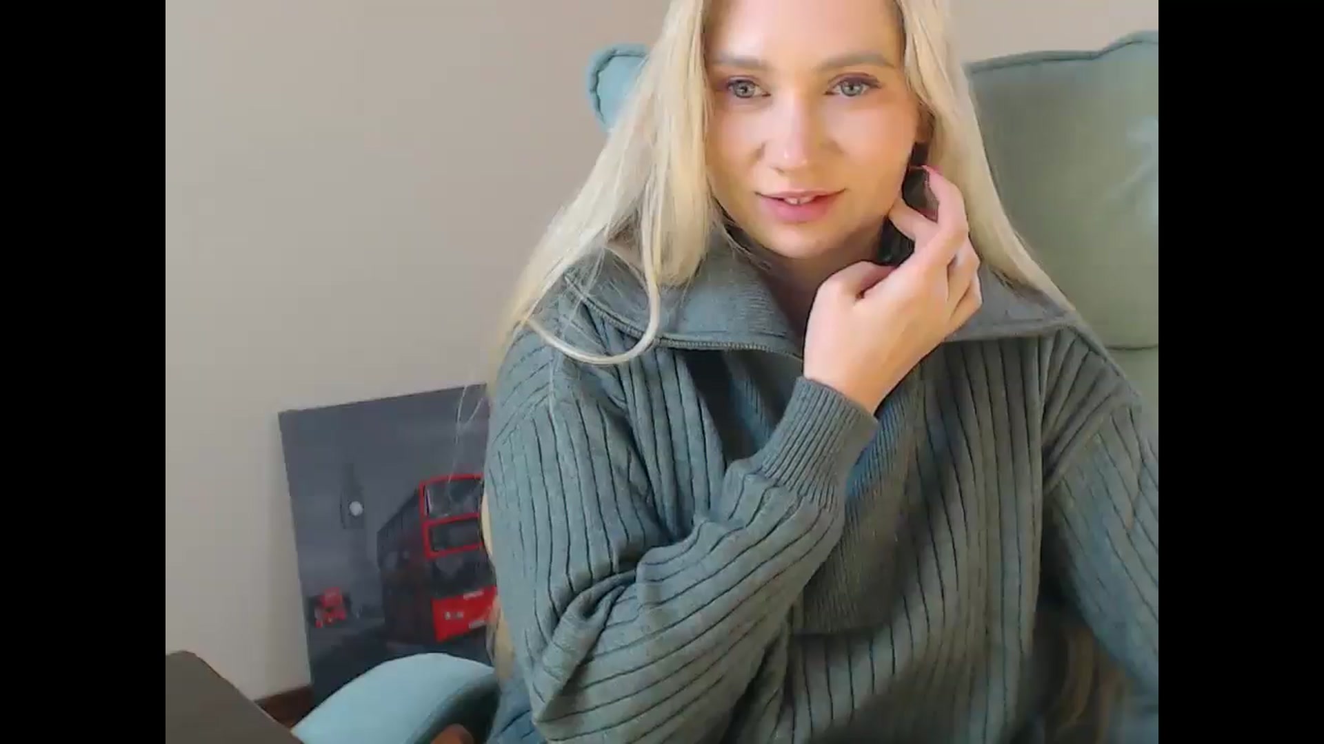 Gallery image thumbnail from Miss_Sylvia's myfreecams stream on, 01/01/2026, 21:27 image 16 of 20