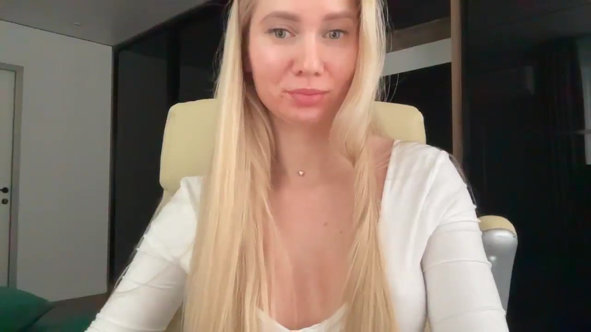 Gallery image thumbnail from Miss_Sylvia's myfreecams stream on, 01/03/2026, 14:29 image 12 of 20