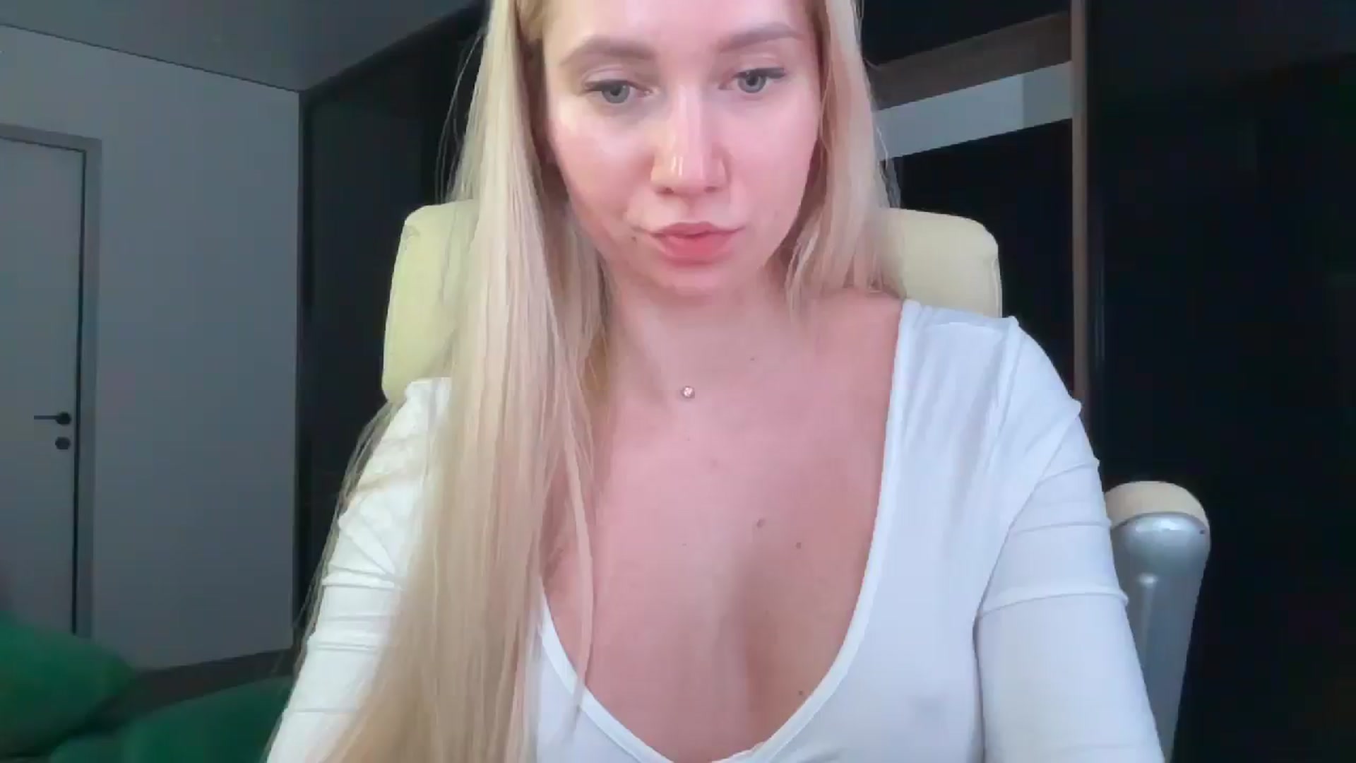 Gallery image thumbnail from Miss_Sylvia's myfreecams stream on, 01/03/2026, 17:57 image 1 of 20