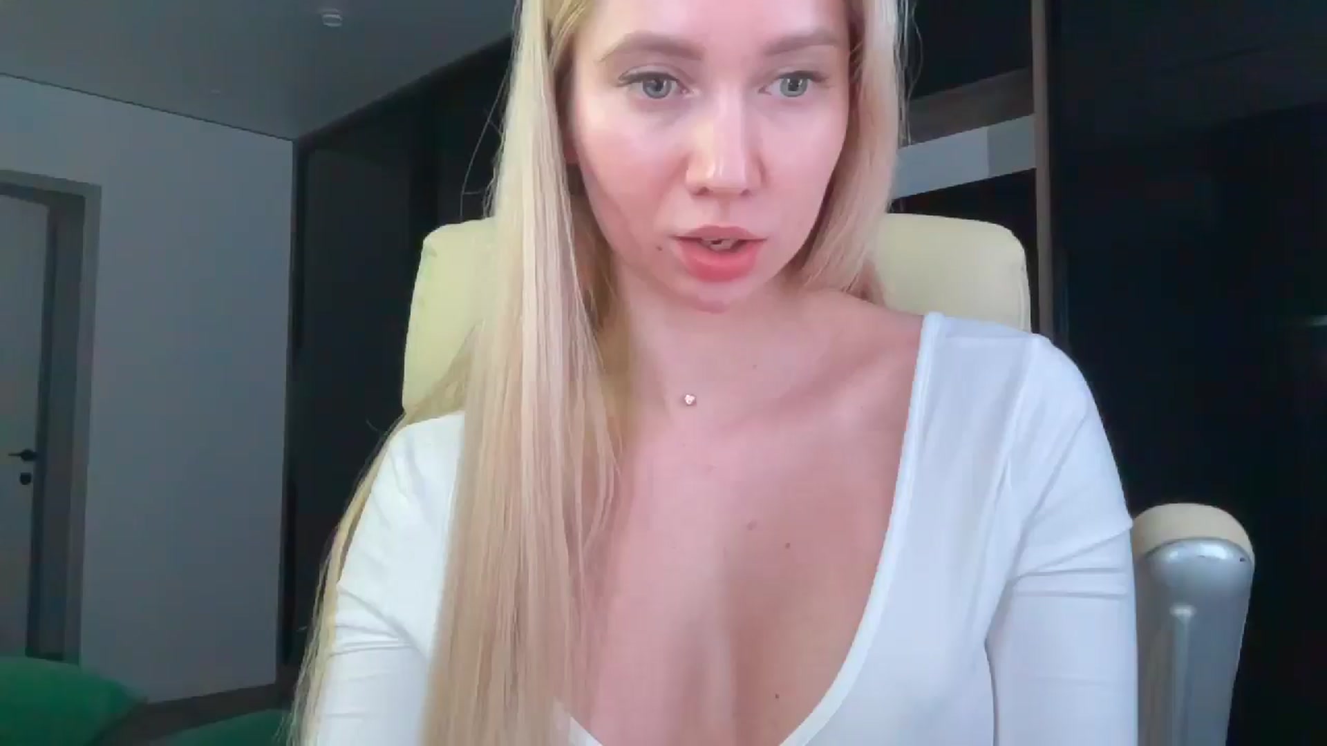 Gallery image thumbnail from Miss_Sylvia's myfreecams stream on, 01/03/2026, 20:38 image 1 of 20