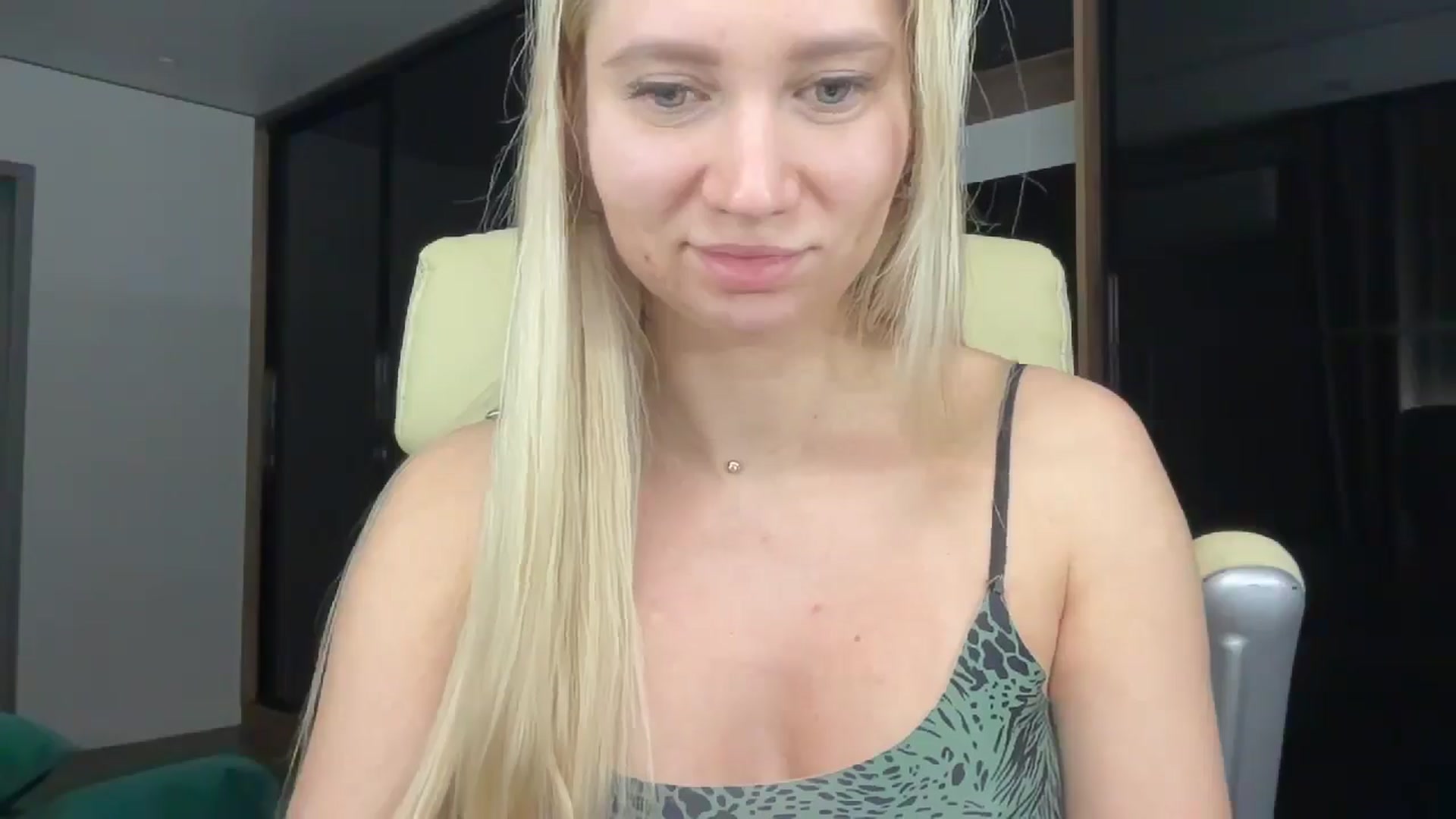 Gallery image thumbnail from Miss_Sylvia's myfreecams stream on, 01/05/2026, 18:58 image 3 of 20