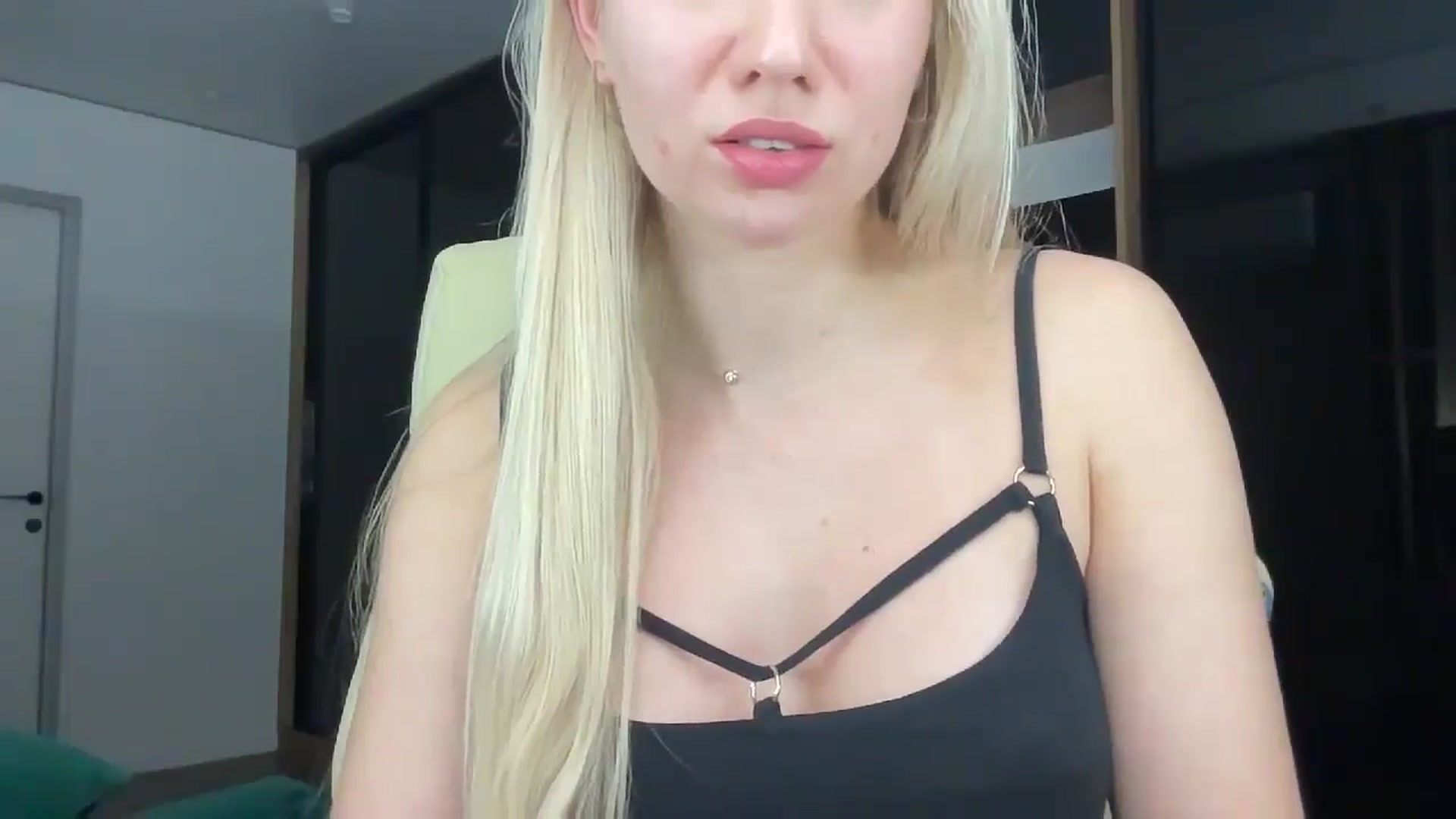 Gallery image thumbnail from Miss_Sylvia's myfreecams stream on, 01/06/2026, 16:50 image 14 of 20