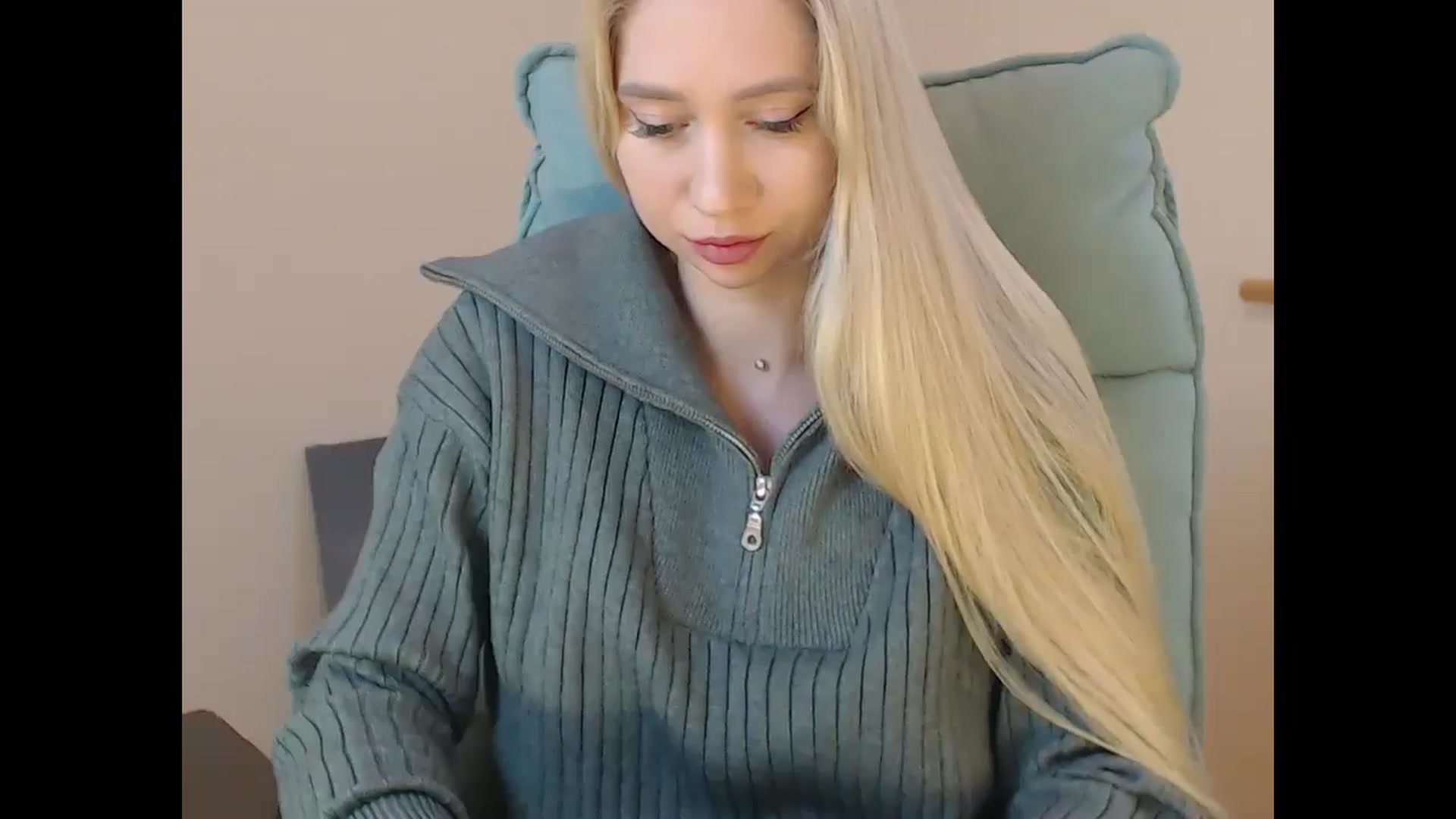 Gallery image thumbnail from Miss_Sylvia's myfreecams stream on, 01/07/2026, 21:37 image 4 of 20