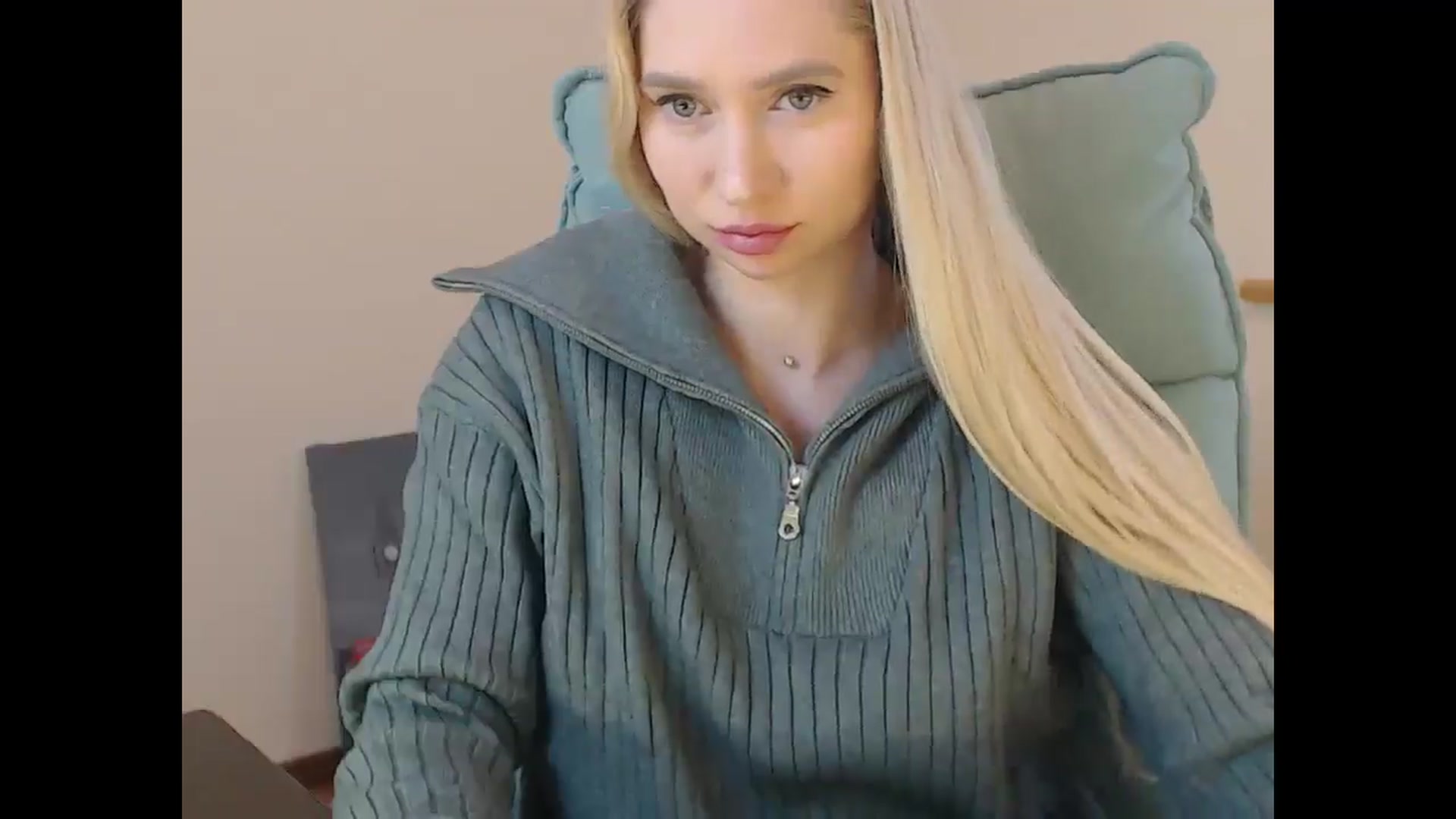 Gallery image thumbnail from Miss_Sylvia's myfreecams stream on, 01/07/2026, 21:37 image 11 of 20